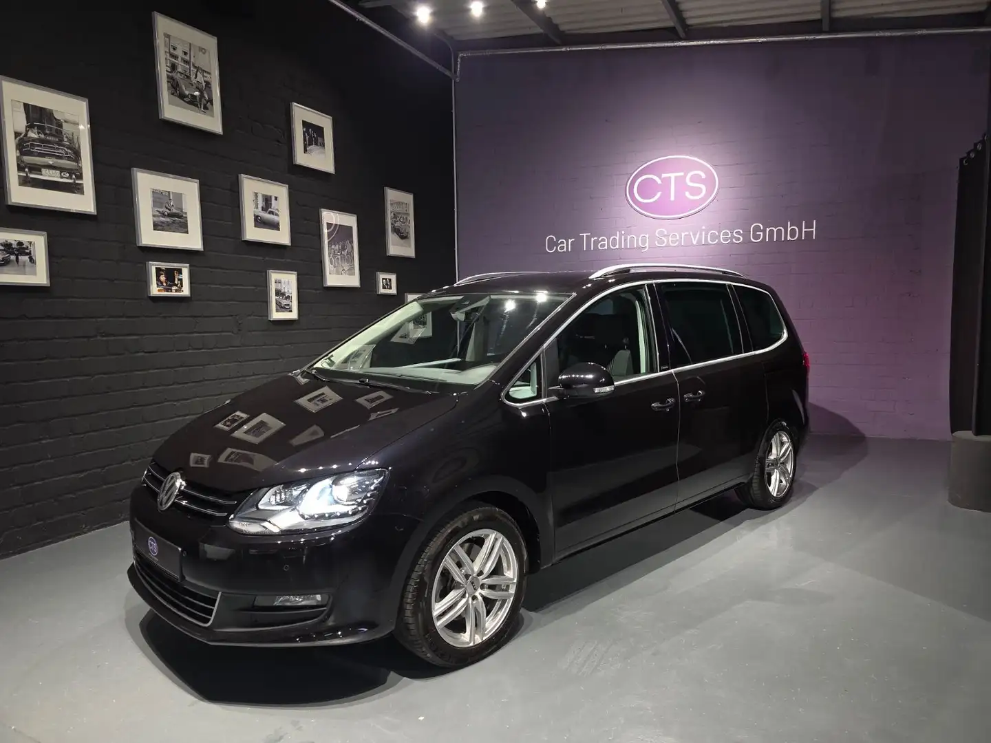 Volkswagen Sharan Allstar BMT/7 SITZEN/2 HAND Schwarz - 2