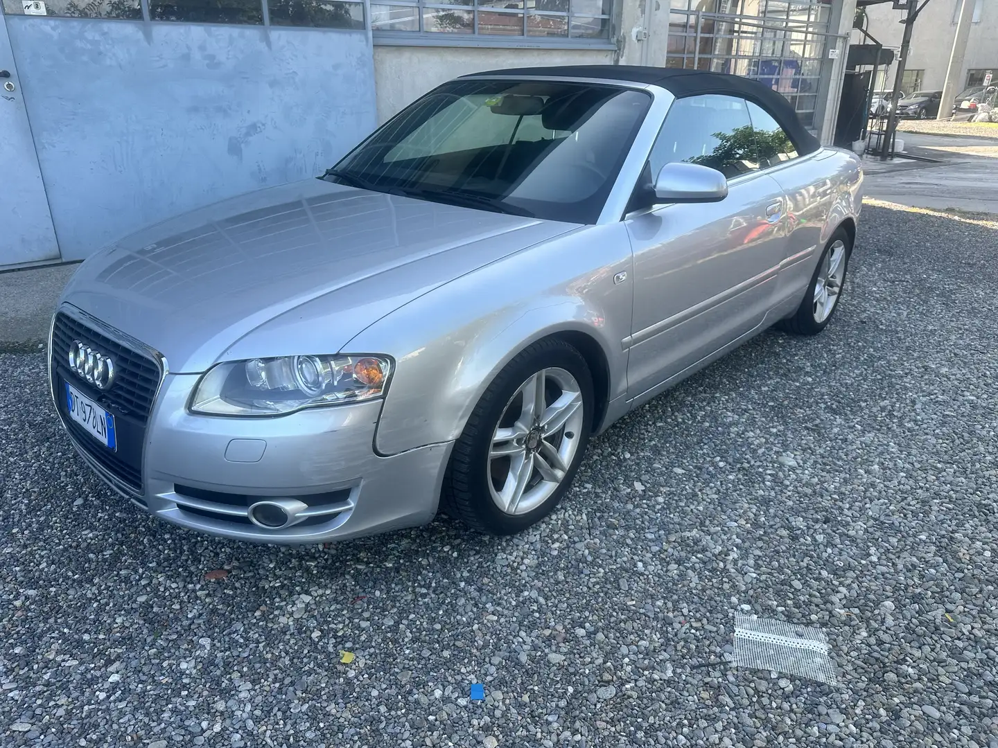 Audi A4 Cabrio 1.8t 163cv Argento - 1