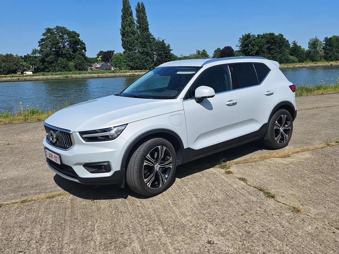 Volvo XC40 XC40 T5 Recharge DKG Inscription 260 PK Gris - 1