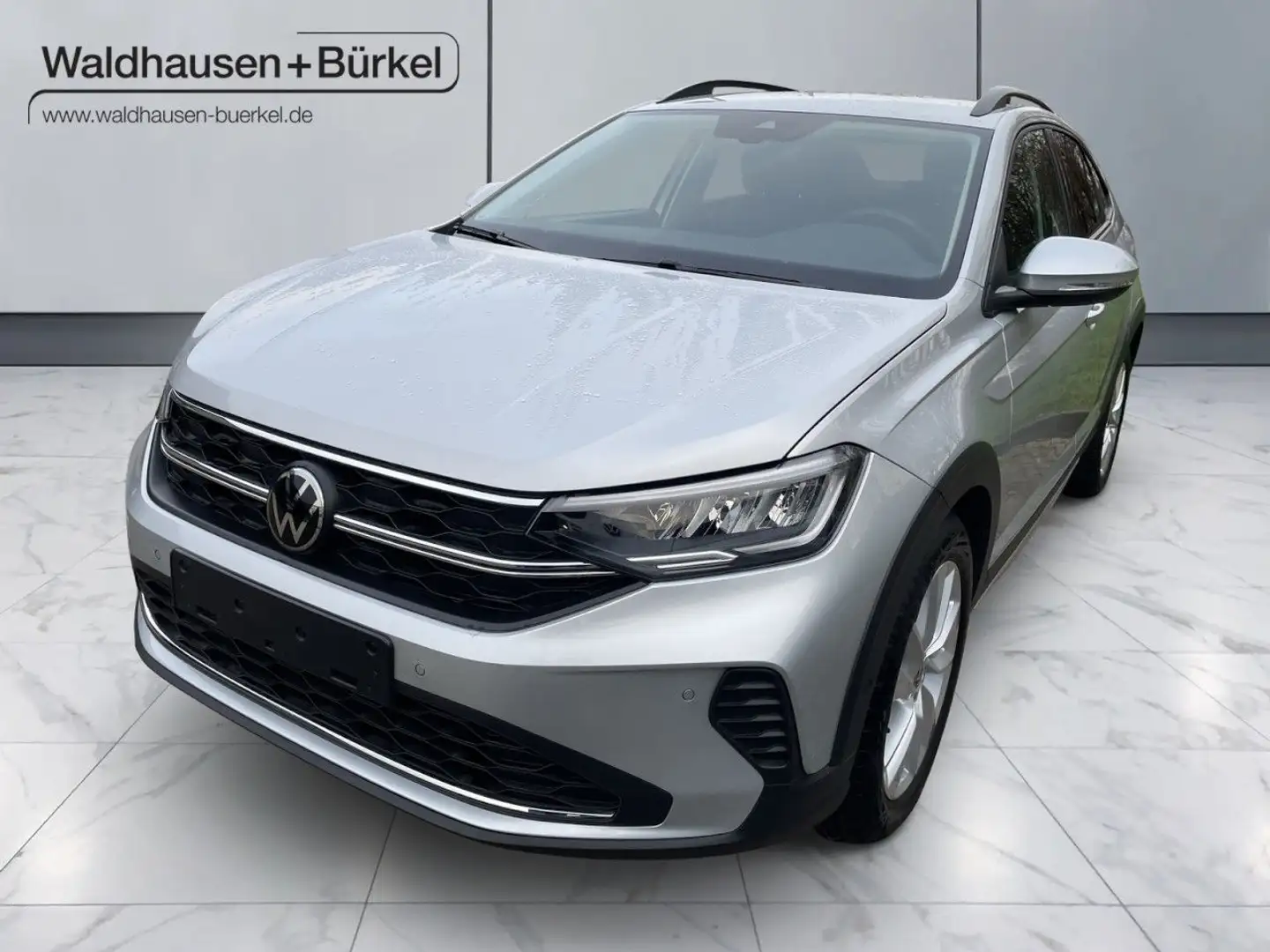 Volkswagen Taigo Life DSG 1,0 l TSI OPF 116 PS+AHK+Rear Vie Silber - 1