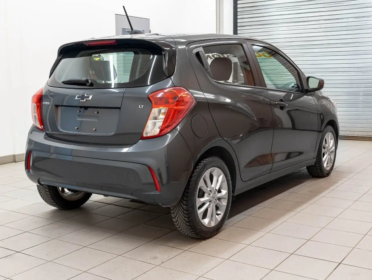 Chevrolet Spark снимка Chevrolet Spark