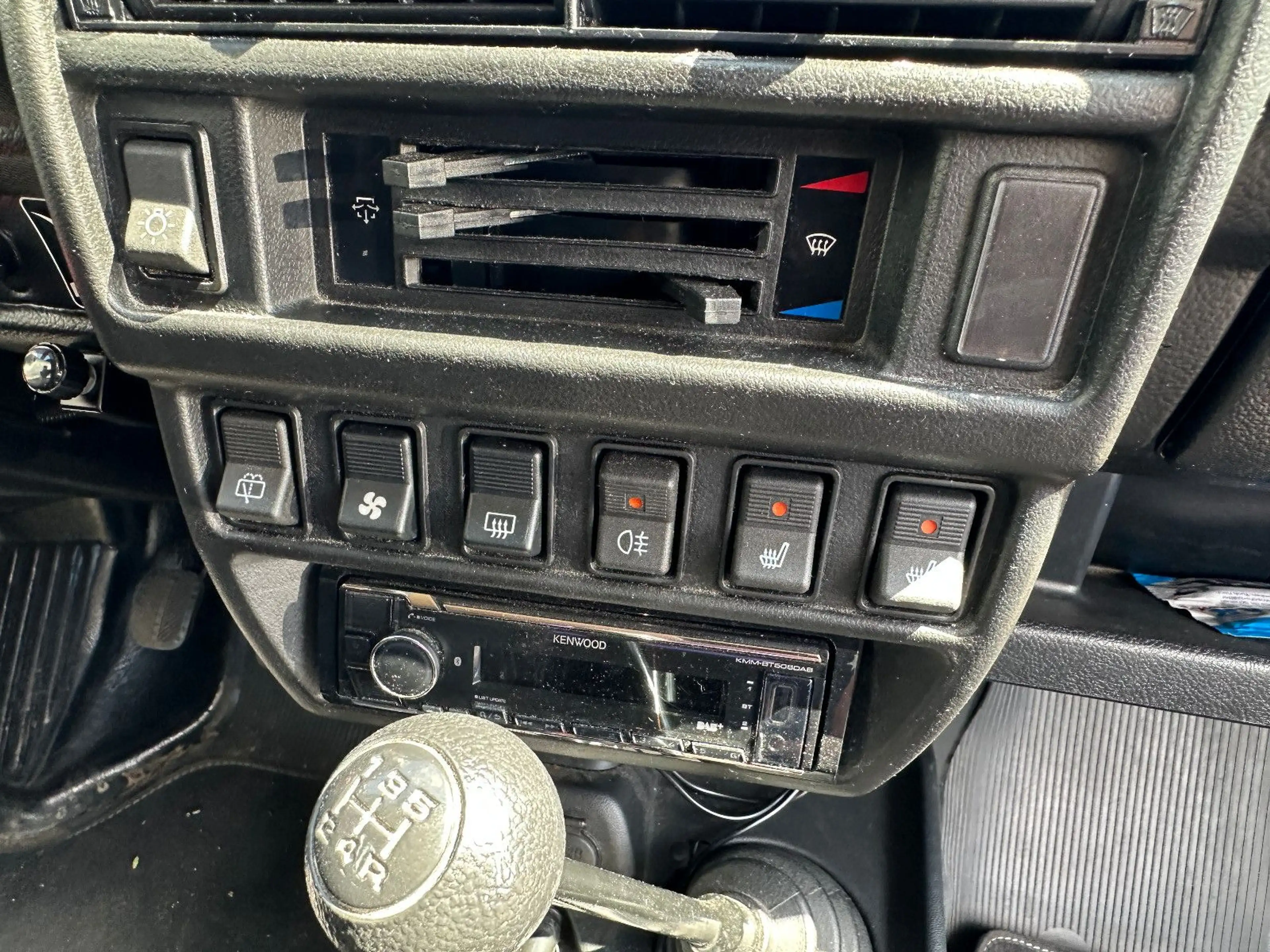 Lada Niva Bronto 4x4 KLIMA + SITZHEIZUNG + EL-FENSTER — photo 14