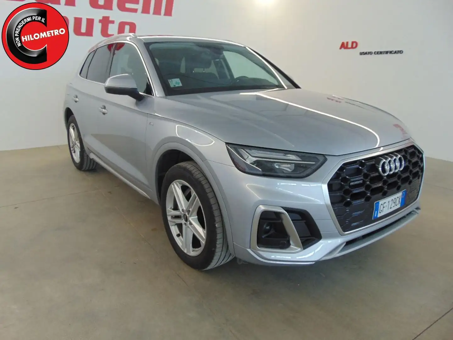 Audi Q5 SPB 40 TDI quattro S tronic S line Argento - 2