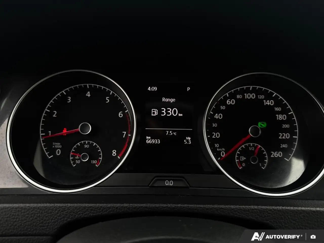 Volkswagen Golf снимка Volkswagen Golf