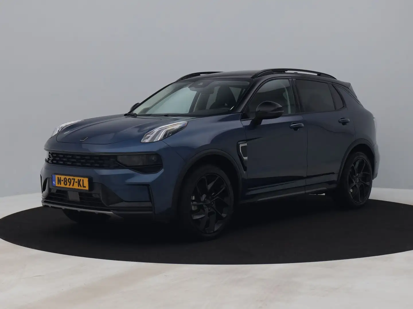 Lynk & Co 01 1.5 Plug-in Hybrid | BLACK | TREKHAAK | NLD AUTO Blauw - 1