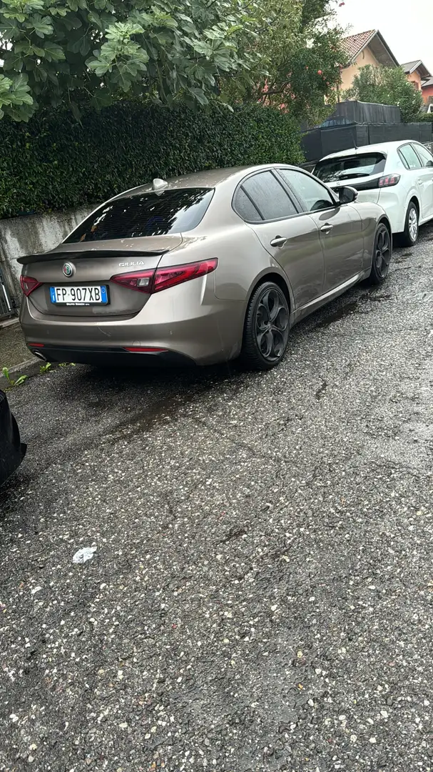 Alfa Romeo Giulia 2.2 t Super 150cv - 2