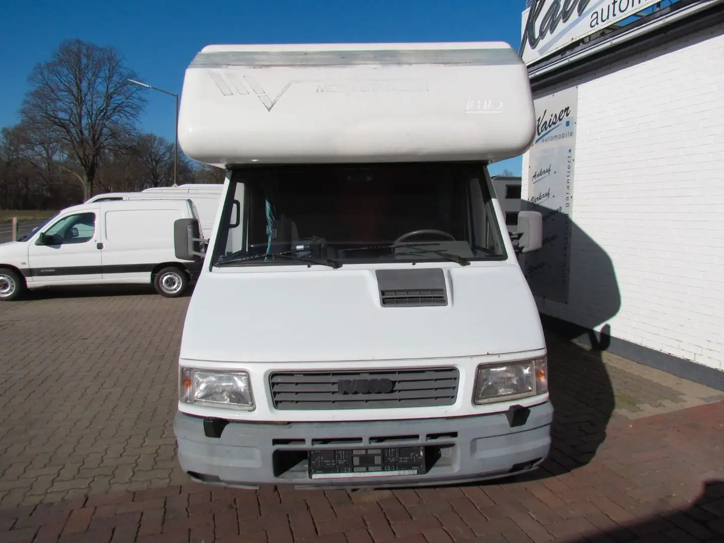 Mobilvetta Iveco Daily 40-12  Anhängelast 3000 KG - 2