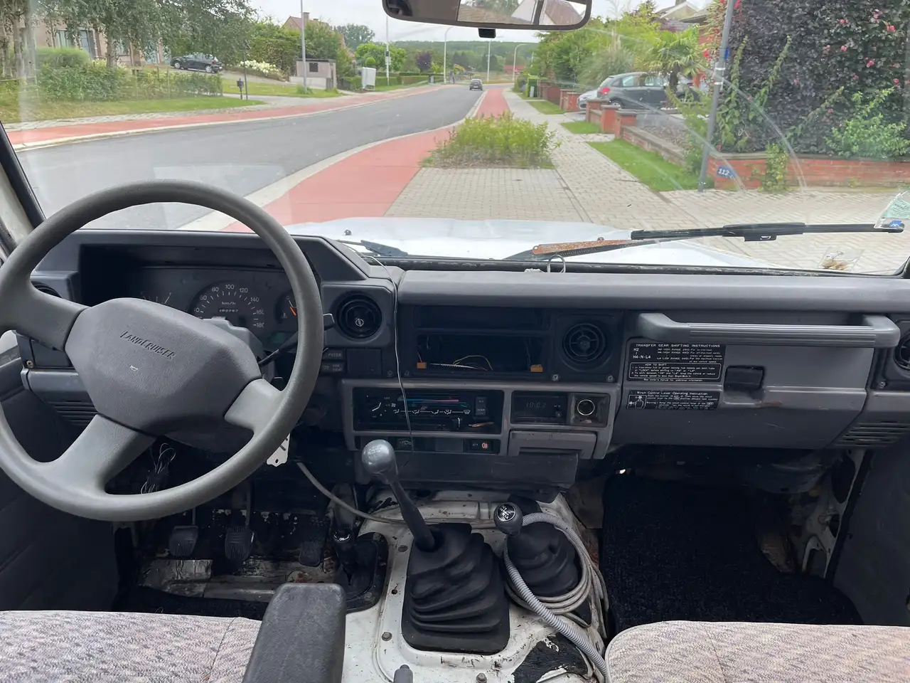 Toyota Land Cruiser PZJ75 Fourgon, foto 10