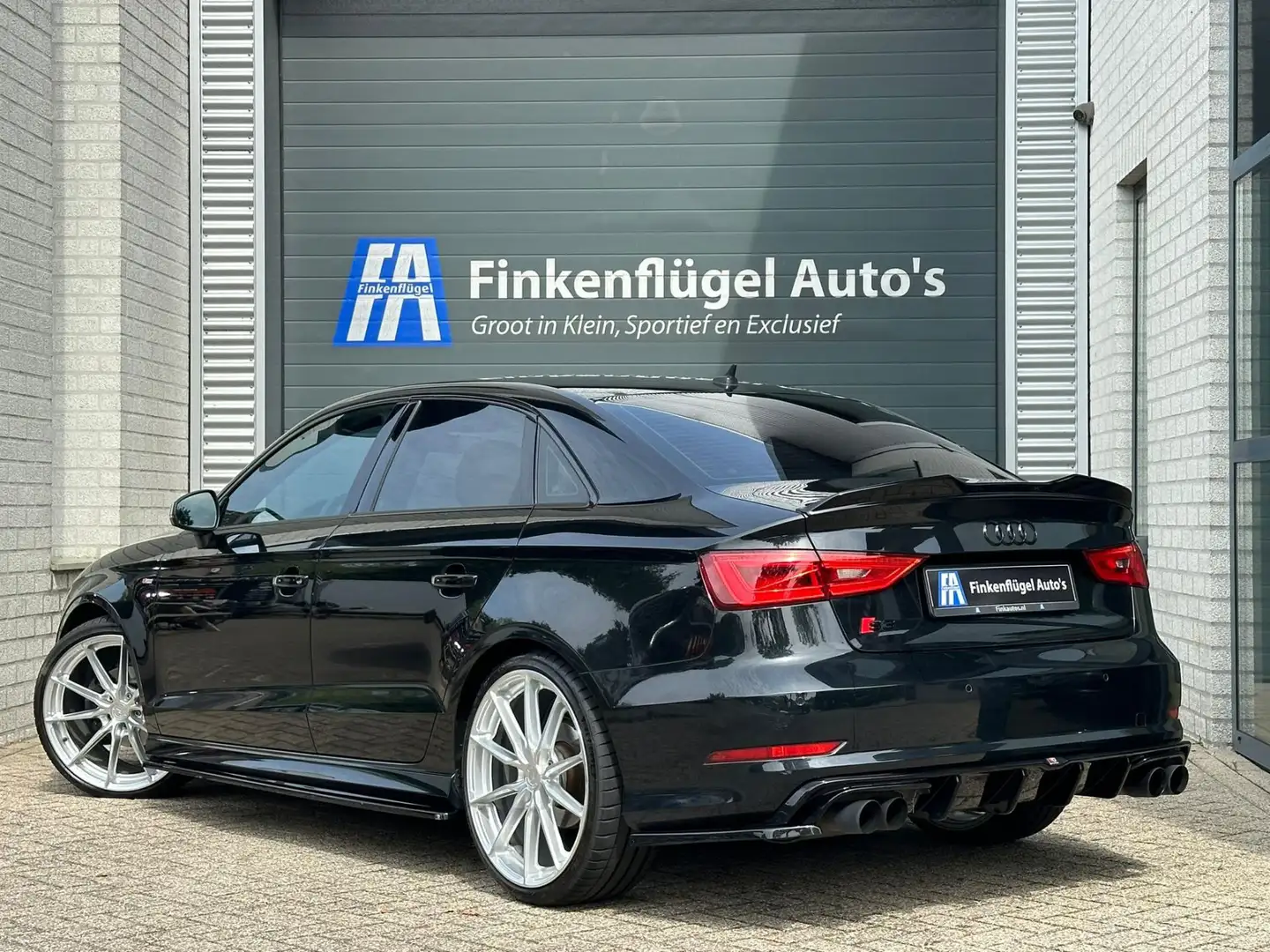 Audi A3 Limousine 1.4 TFSI S-line 150 pk S3-optic |Maxton Zwart - 2