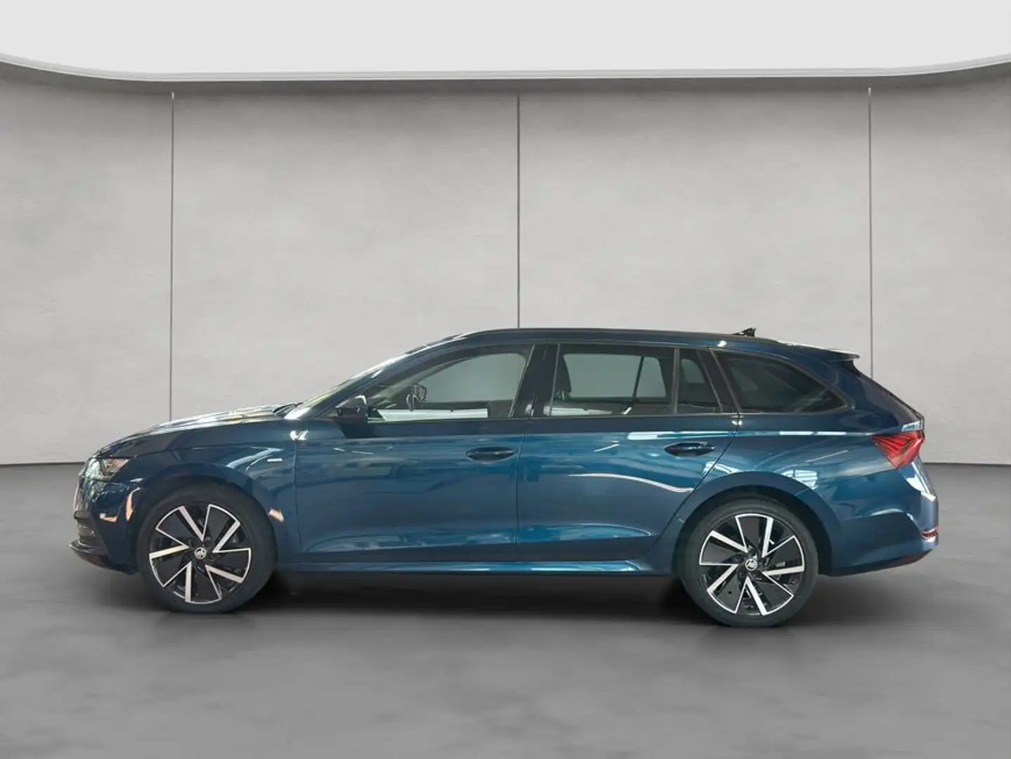 Skoda Octavia Combi 2.0 TDI AHK Bleu - 2
