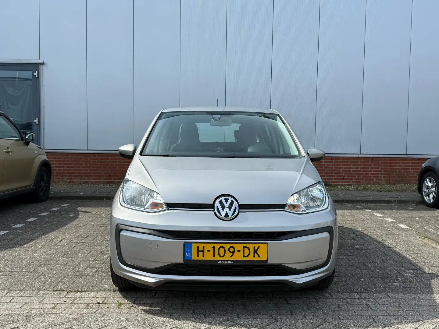 Volkswagen up! 2020 | 3. Eig | NAP | Onderhouden | APK Grijs - 2