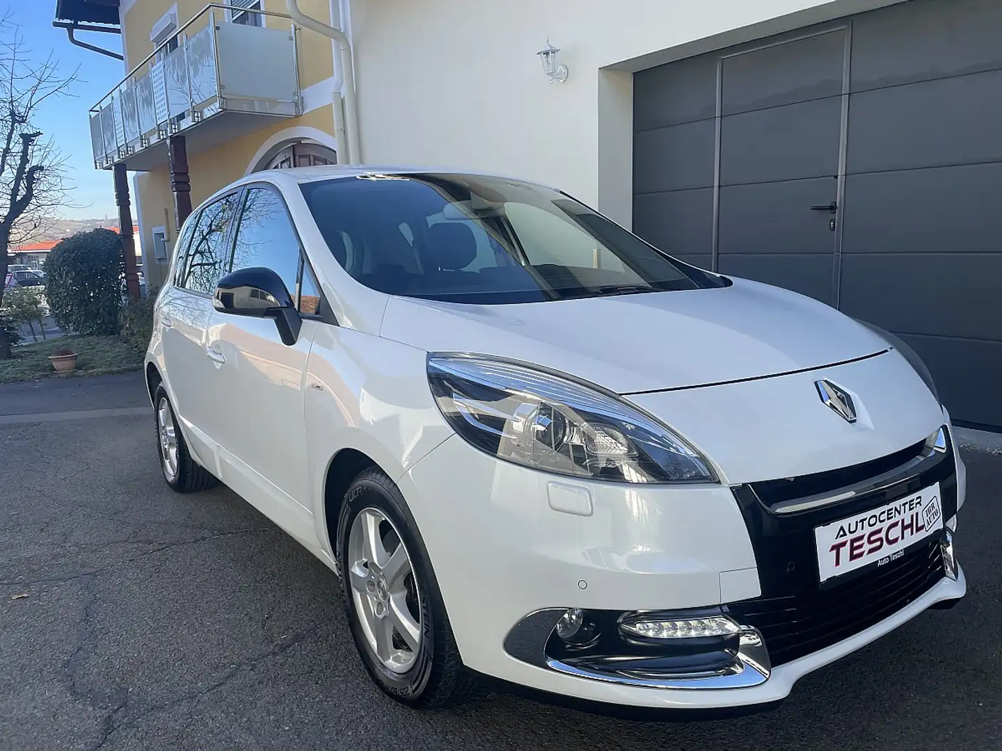 Renault Scenic Scénic Energy dCi 110 Bose Edition**80.000KM**1... Schwarz - 1