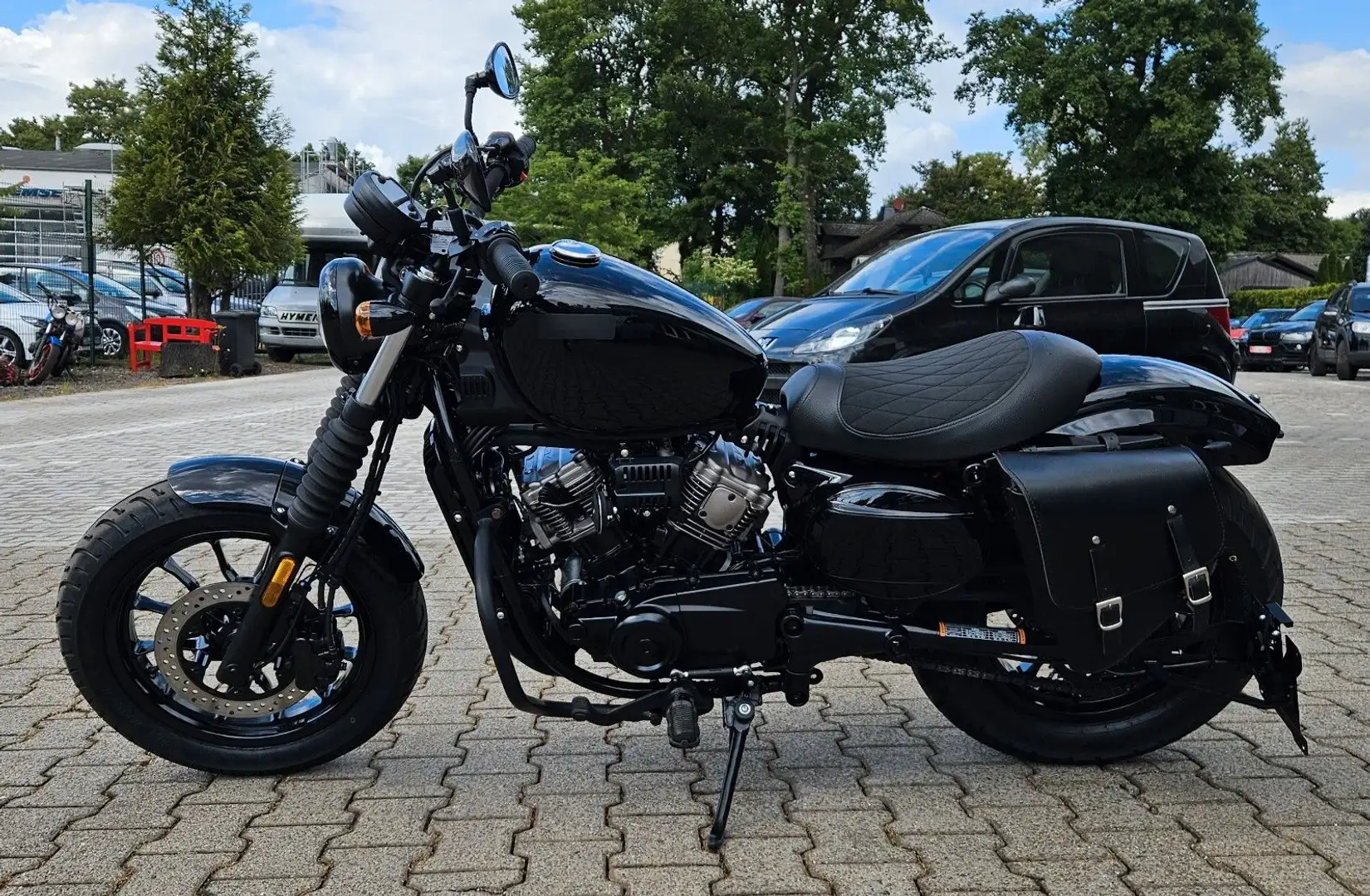 Hyosung Hyundai GV 125 Bobber Spezial Czarny - 2