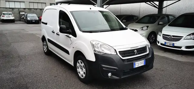 Peugeot Partner