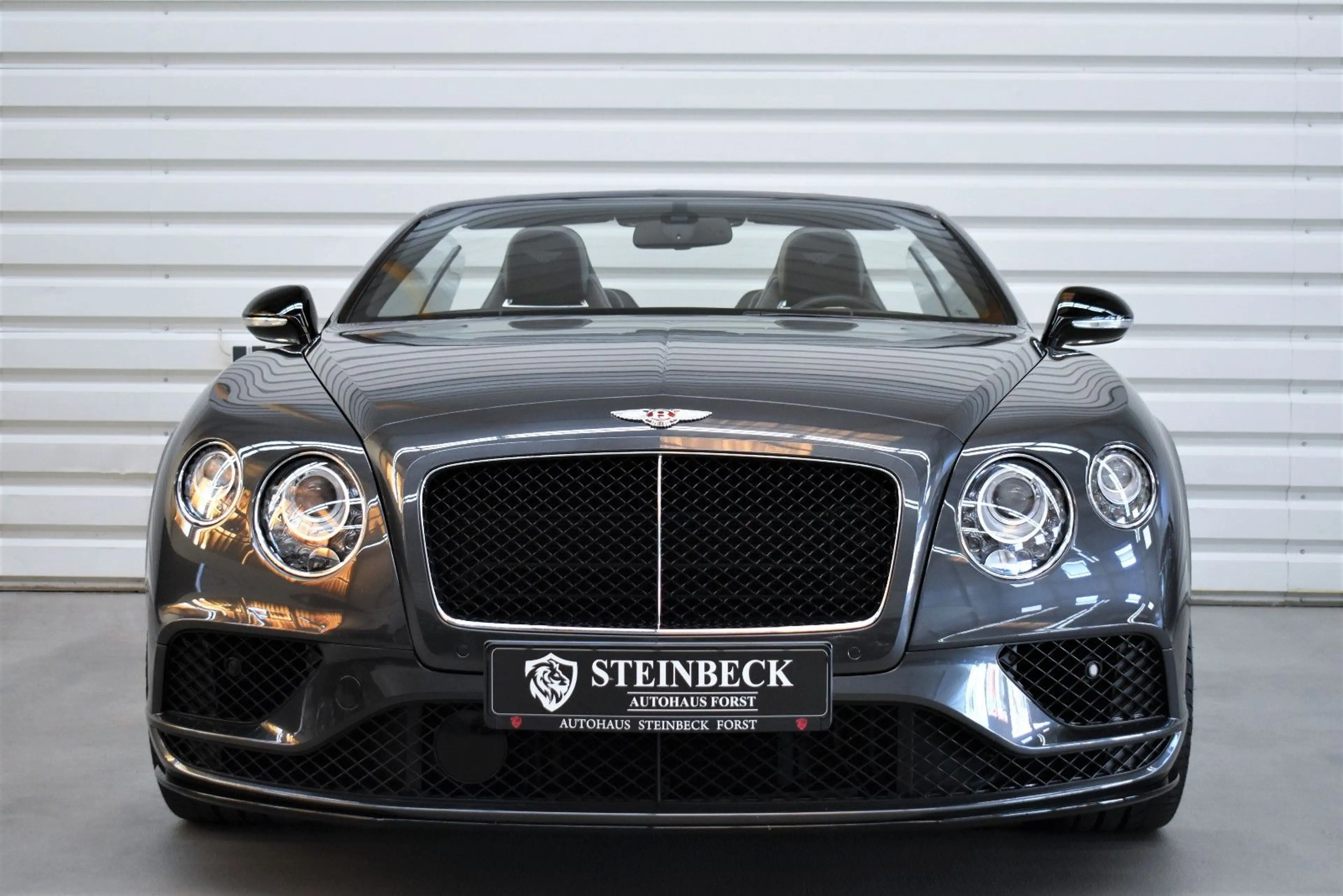Bentley Continental GTC 4.0 V8 S 4WD+Cabrio+Mulliner+Cam — photo 5