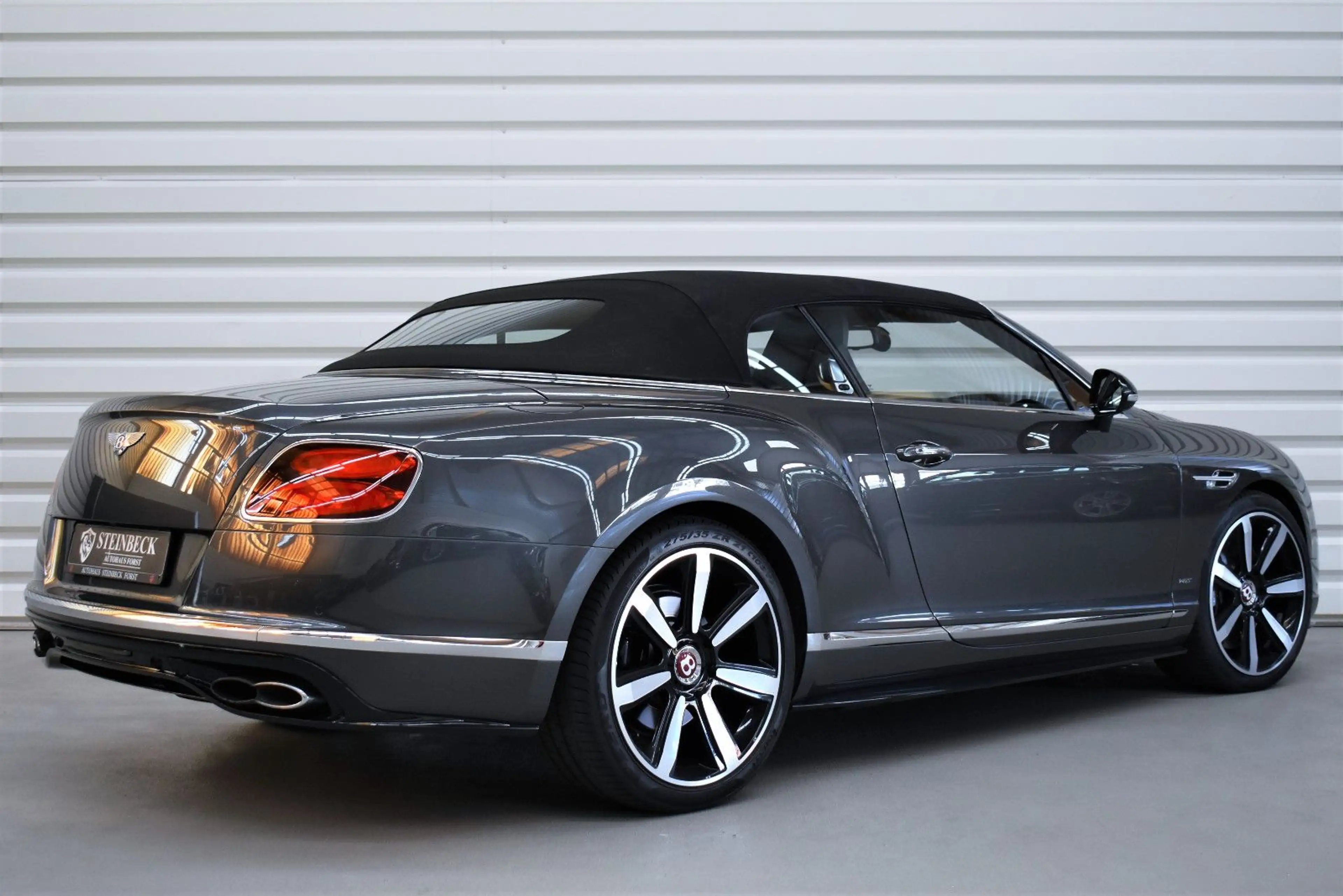 Bentley Continental GTC 4.0 V8 S 4WD+Cabrio+Mulliner+Cam — photo 4