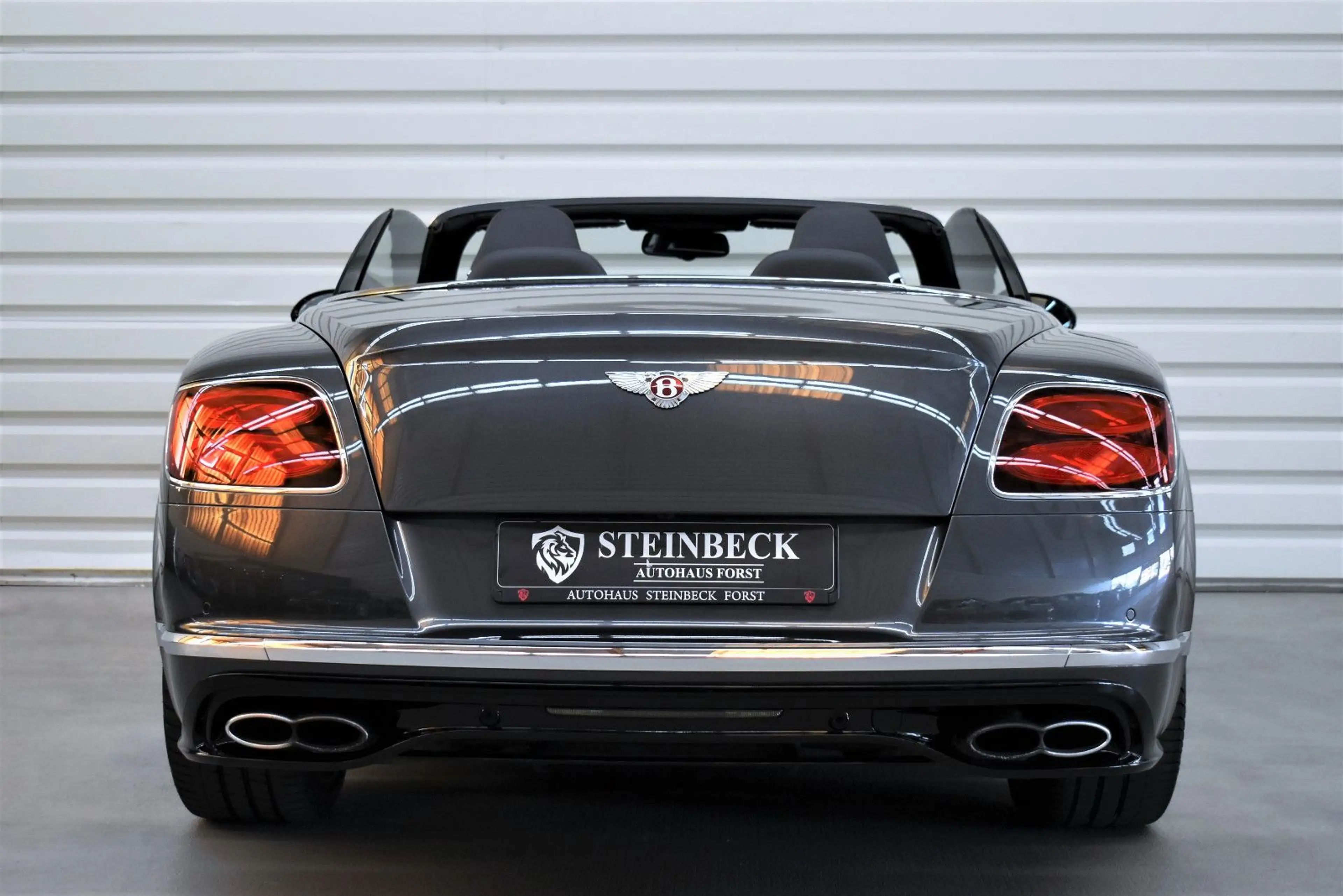 Bentley Continental GTC 4.0 V8 S 4WD+Cabrio+Mulliner+Cam — photo 6