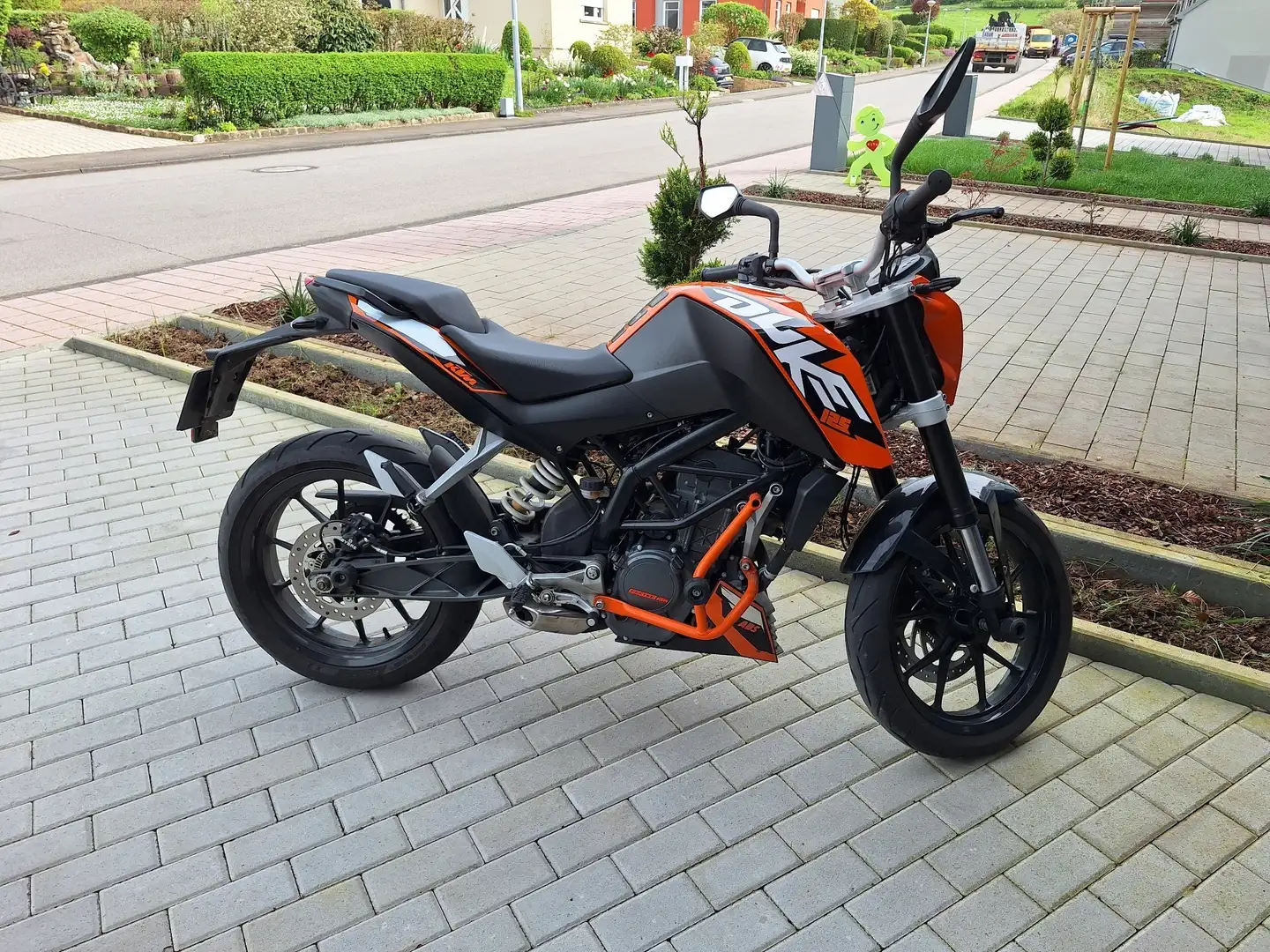 KTM 125 Duke Pomarańczowy - 1