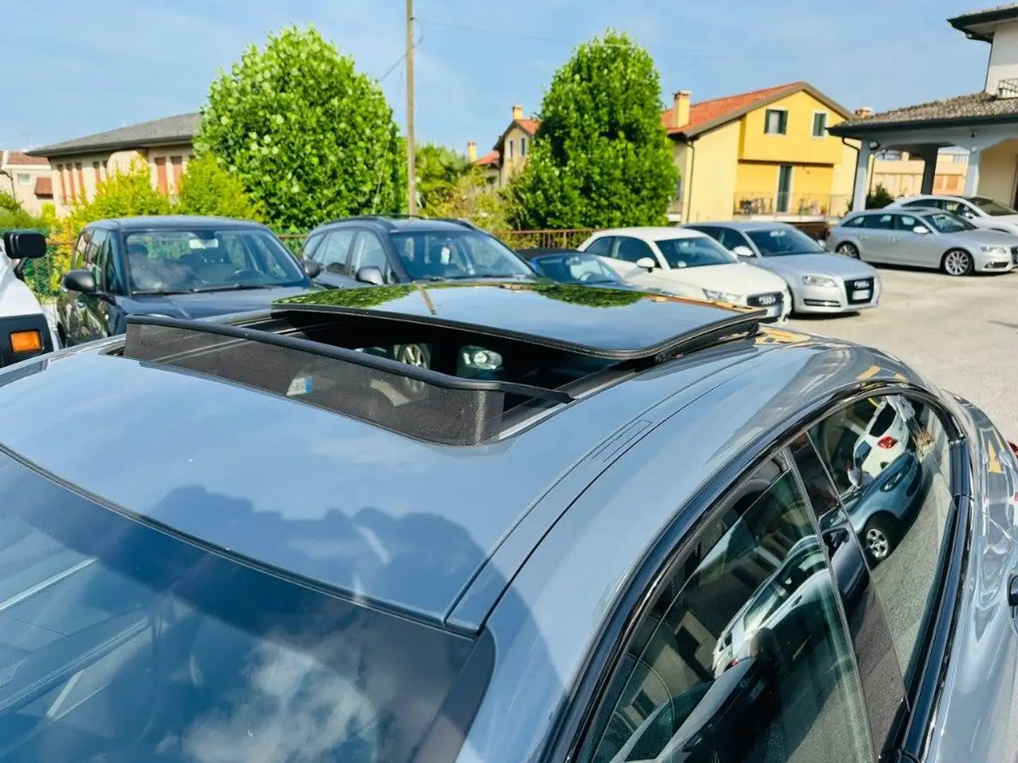 BMW 220 i xDrive Gran Coupé Msport aut. Grau - 2