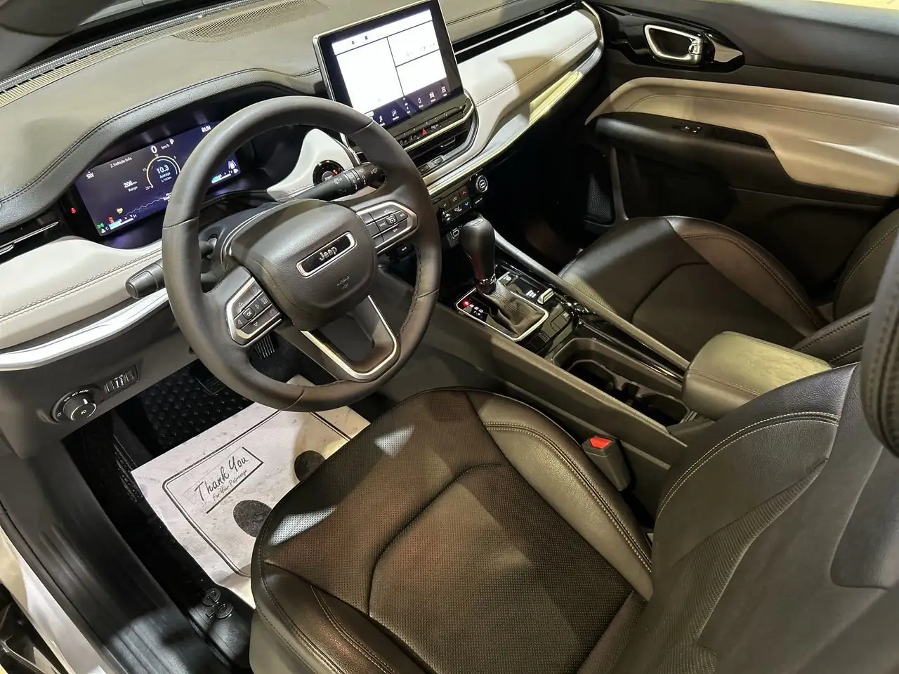 Jeep Compass photo Jeep Compass