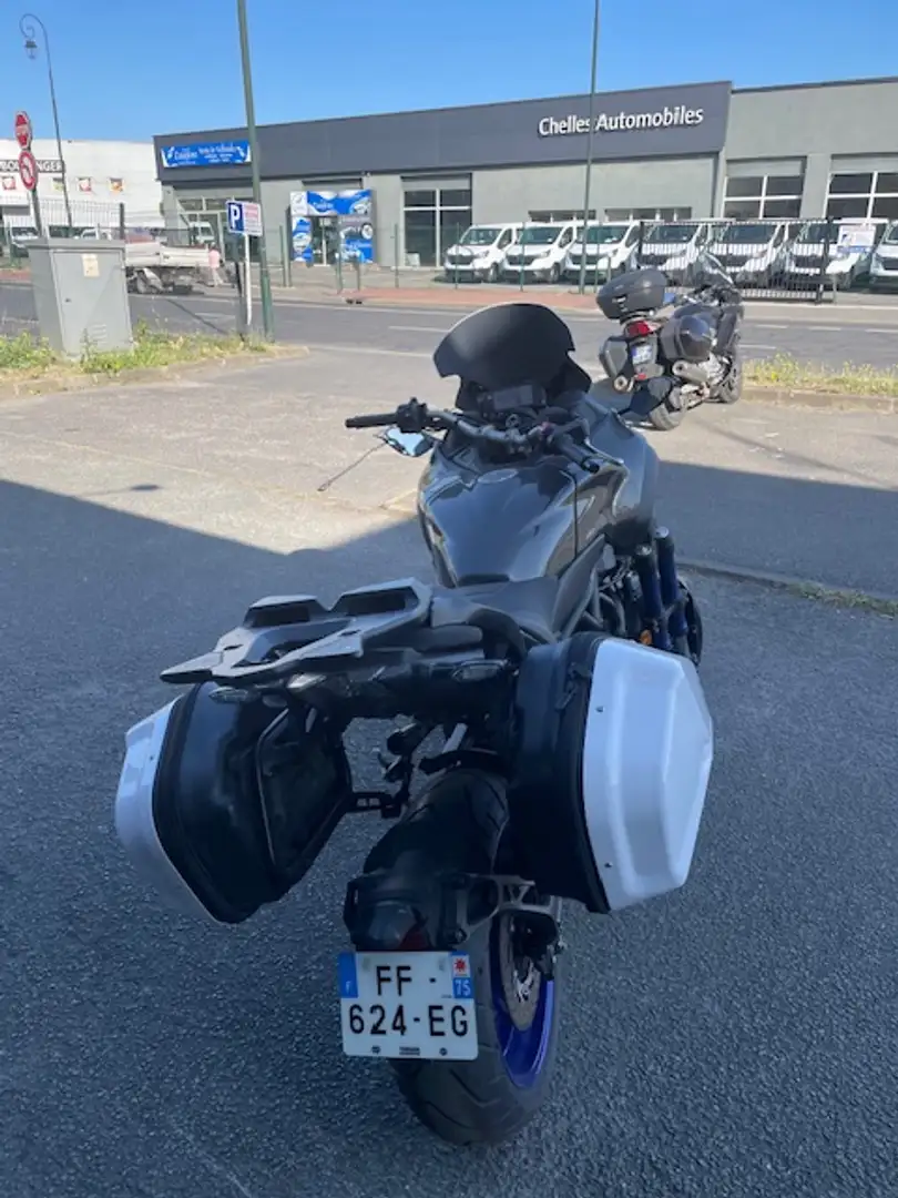 Yamaha Niken - 2