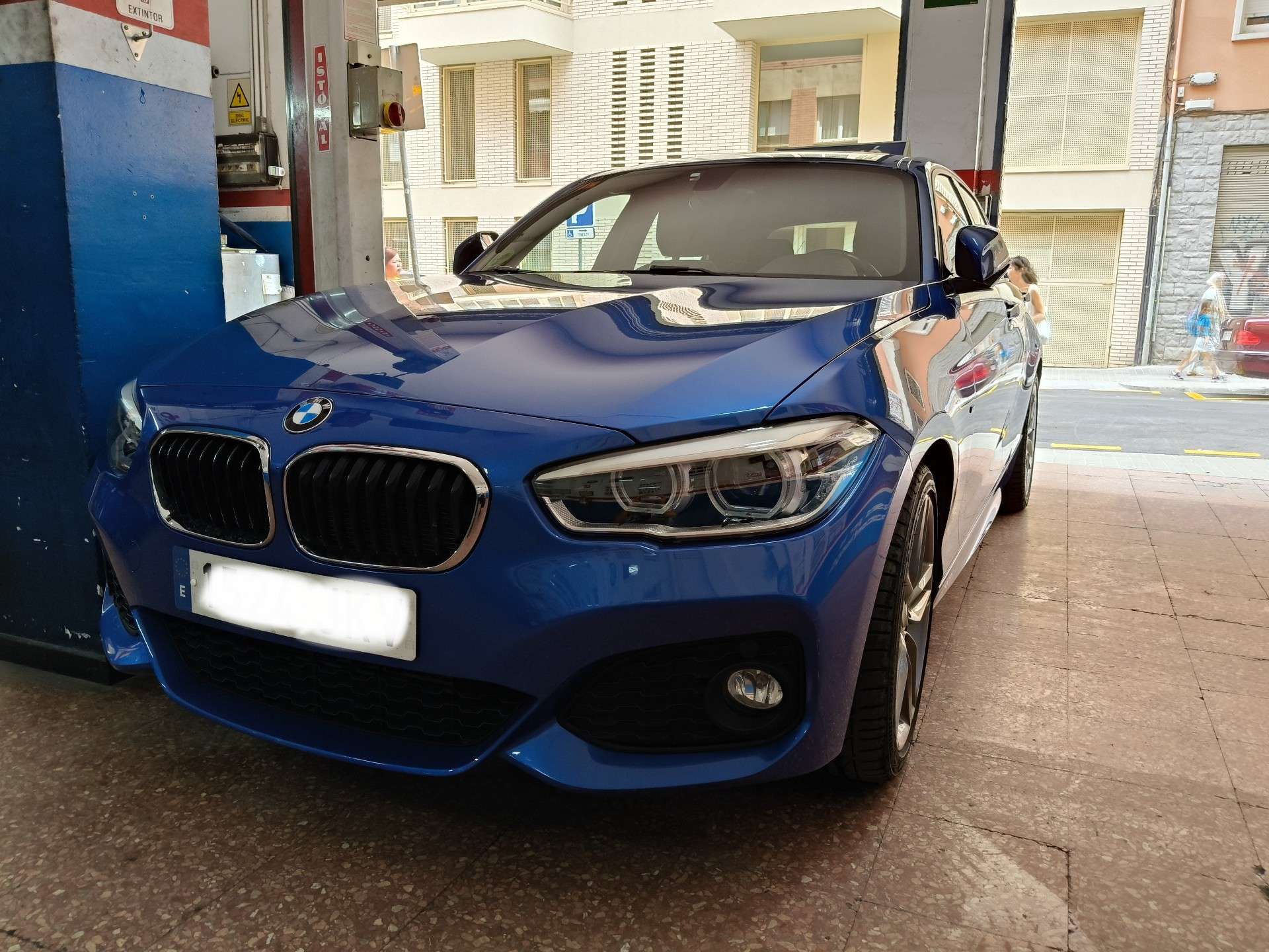 BMW 118 118d - foto 1