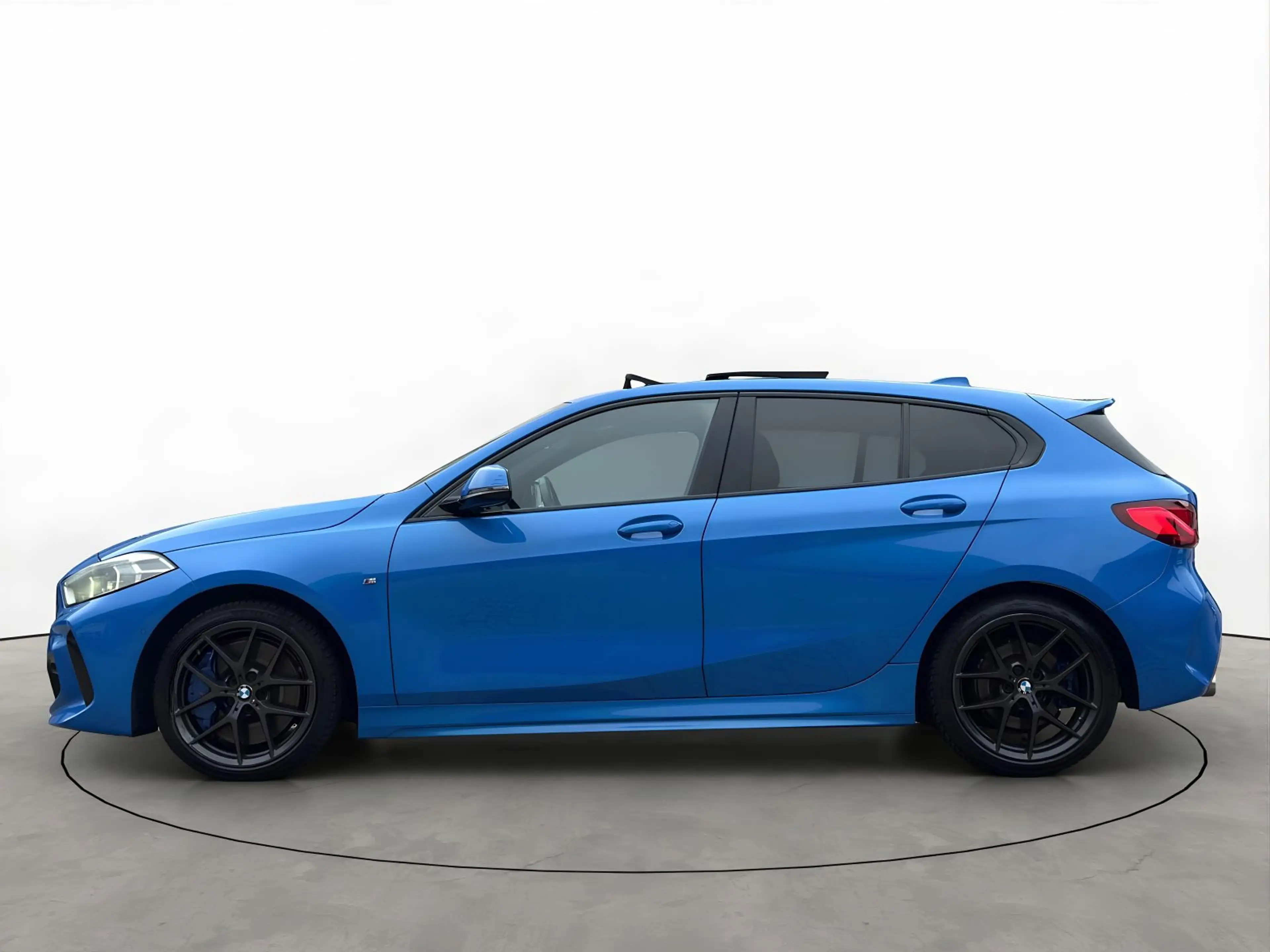 BMW 118 1-serie 118i 140PK Automaat M-Sport Shadow Pano He — photo 2