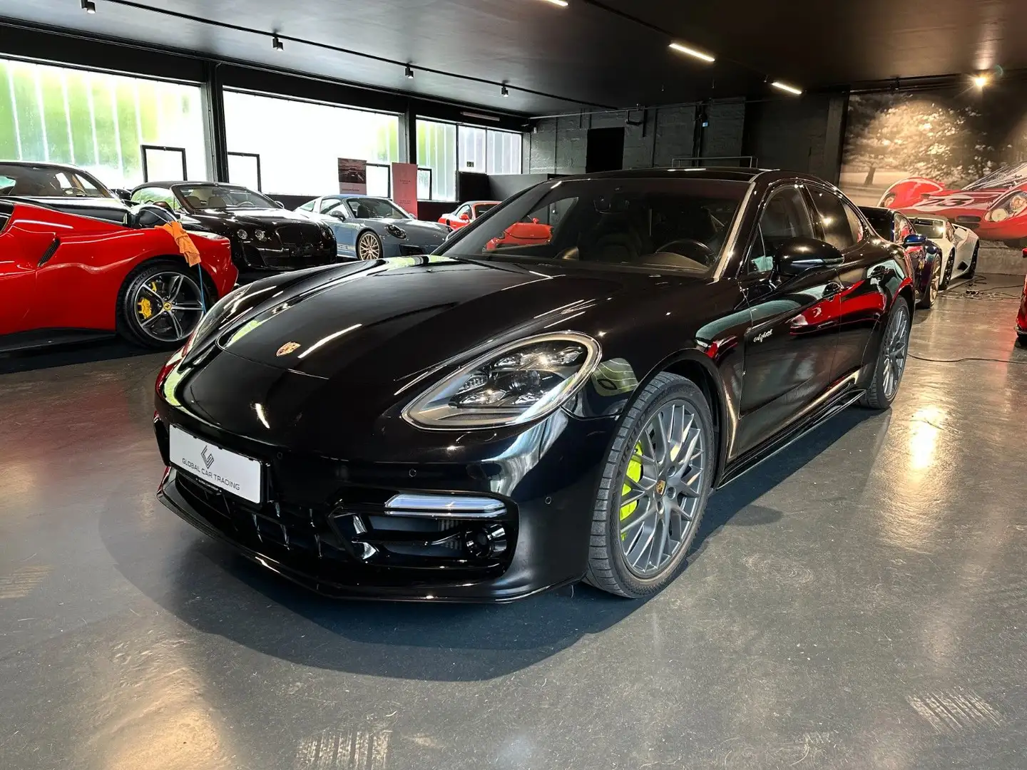 Porsche Panamera Turbo S E-Hybrid*Burmester*PCCB*Chrono Zwart - 1