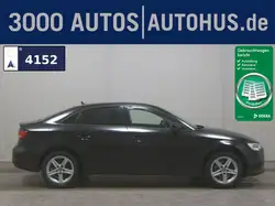 Audi A3 Lim. 30 TFSI Navi Xenon Shz PDC Tempomat MMI