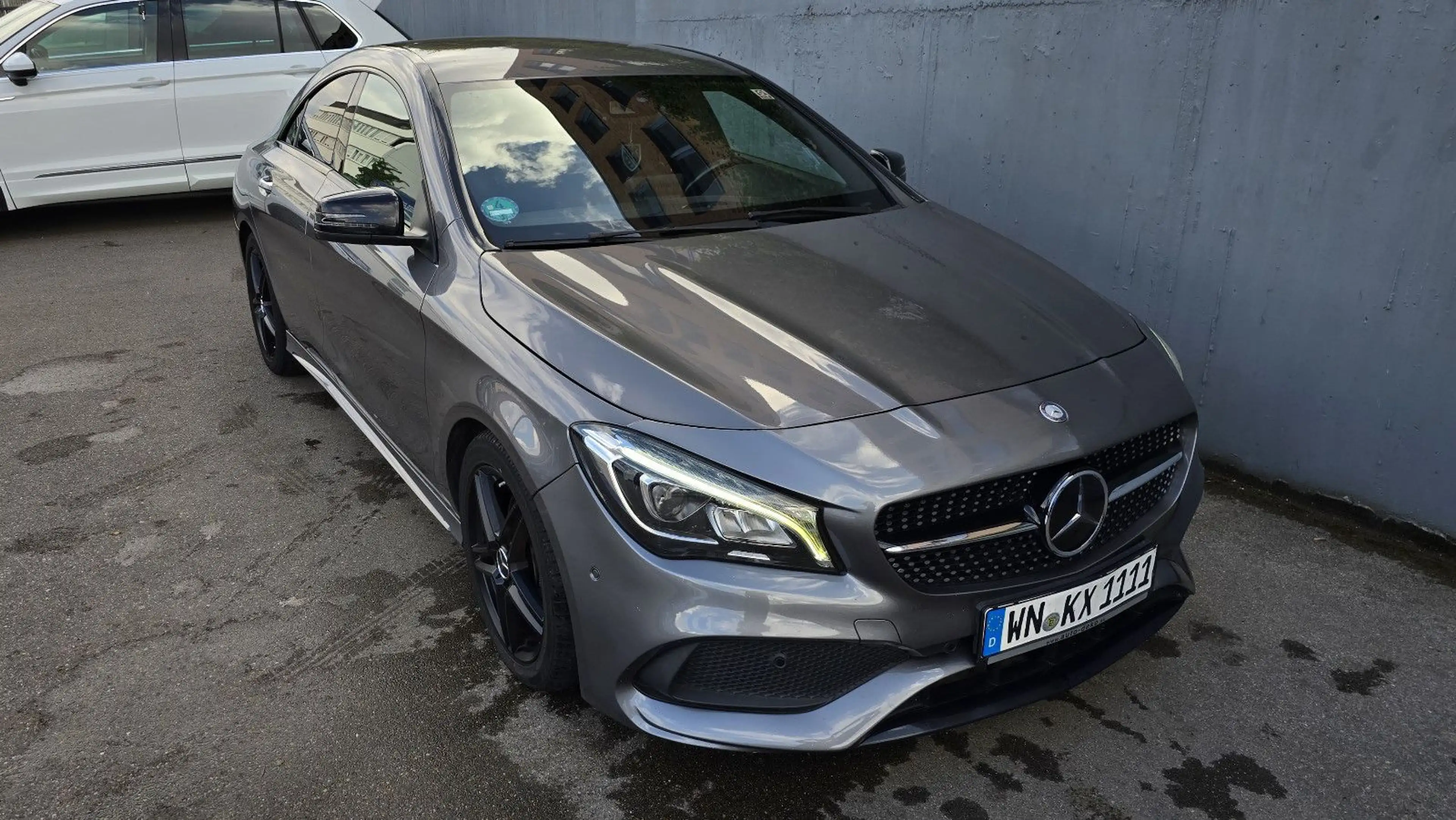 Mercedes-Benz CLA 220 d 4MATIC AMG Line Navi+/LED/Kamera — photo 2