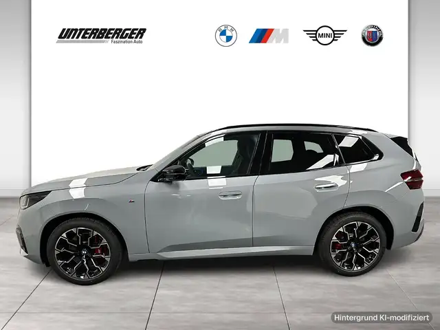BMW X3 M view 3