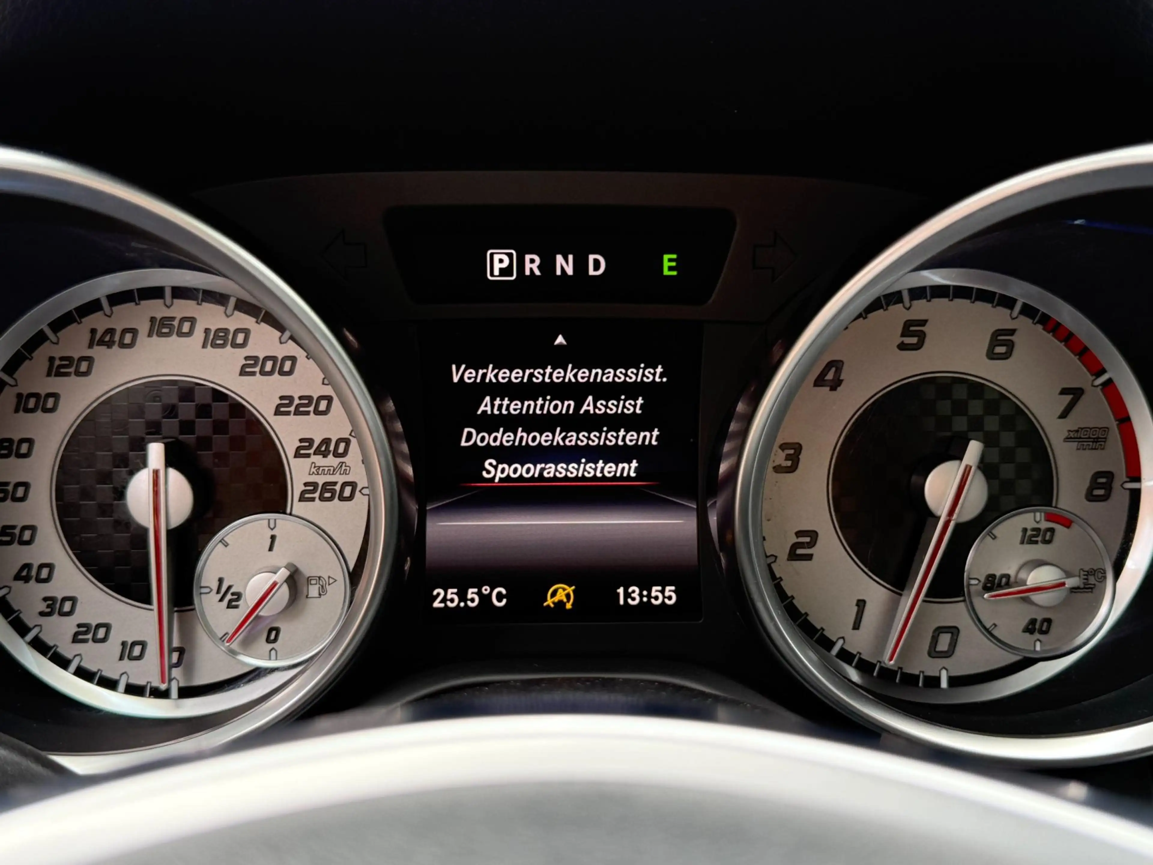 Mercedes-Benz SLK 350 AMG / HARMAN / ILS / AIRSCARF — photo 43