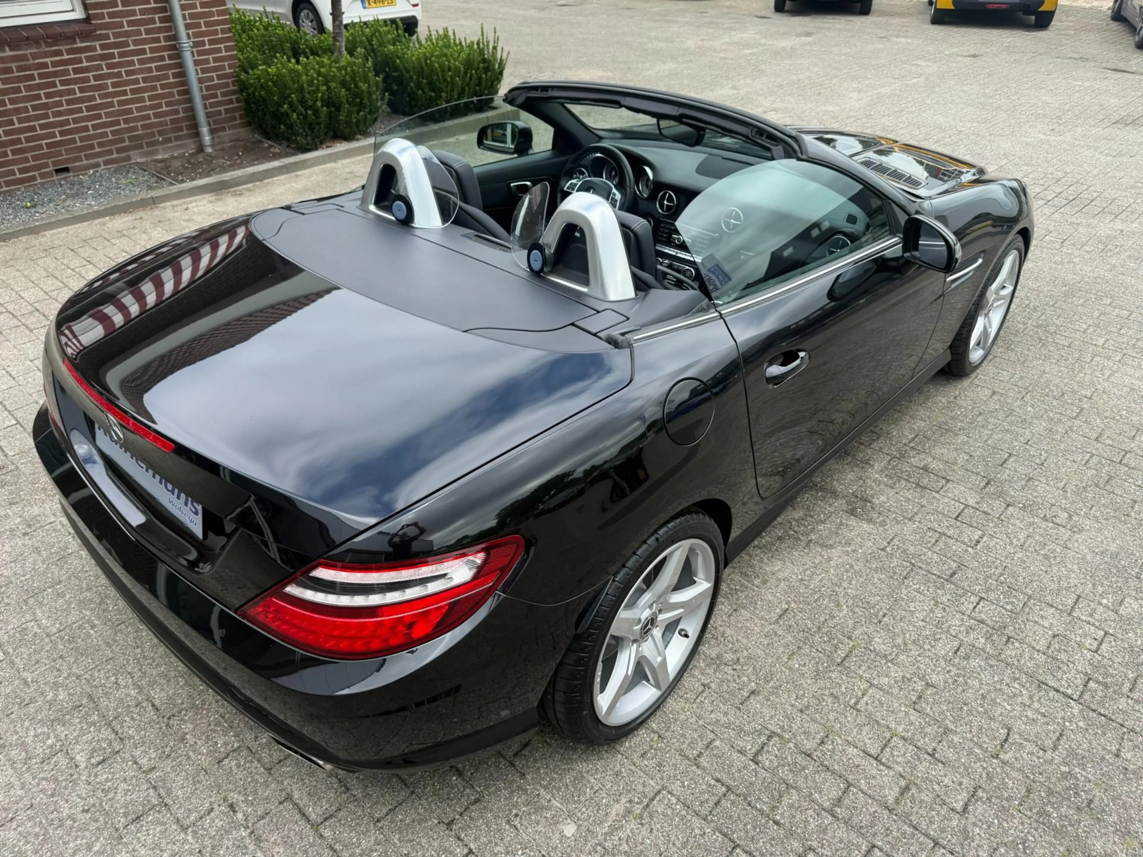 Mercedes-Benz SLK 350 AMG / HARMAN / ILS / AIRSCARF — photo 15