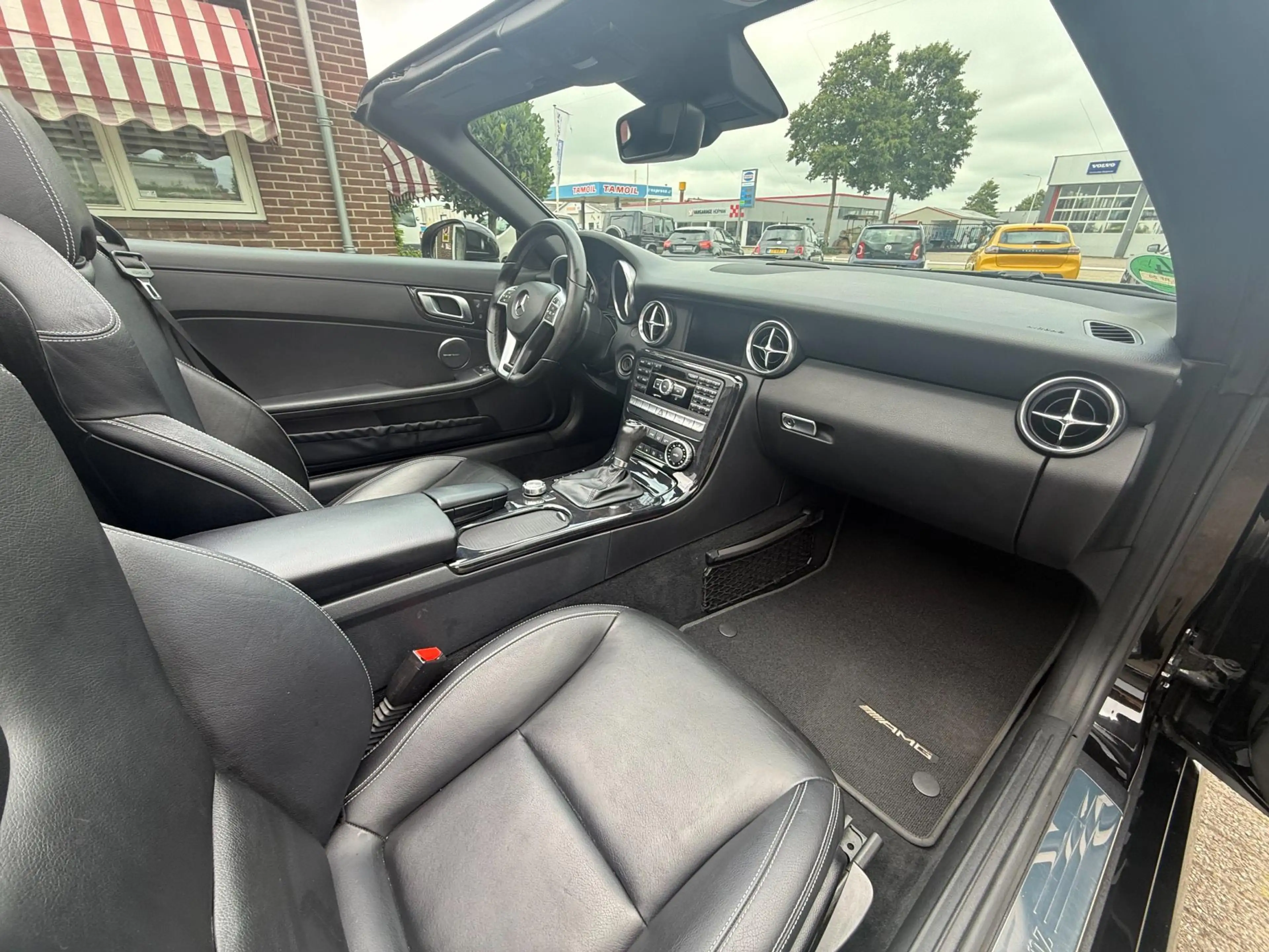 Mercedes-Benz SLK 350 AMG / HARMAN / ILS / AIRSCARF — photo 26