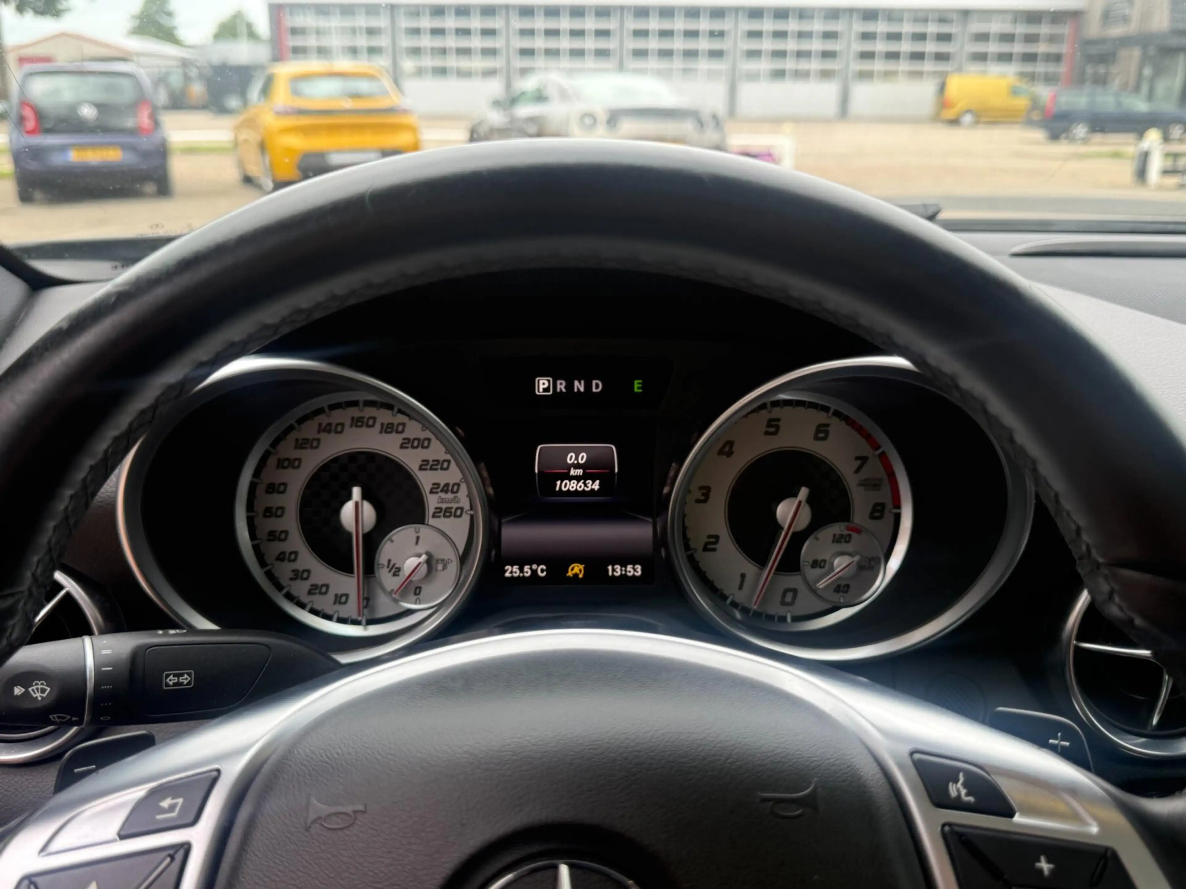 Mercedes-Benz SLK 350 AMG / HARMAN / ILS / AIRSCARF — photo 36