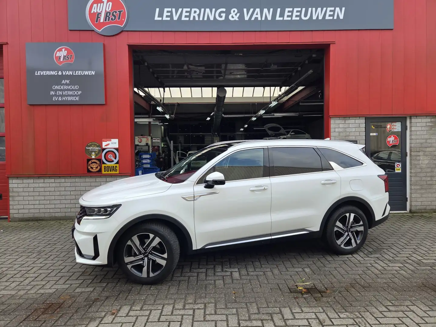 Kia Sorento 1.6 T-GDI Hybrid 2WD DynamicPlusLine 5p. Schuif-/k Blanc - 1
