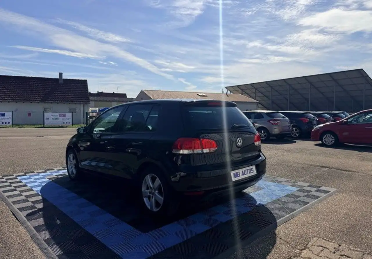 Volkswagen Golf Standard Model — photo 7