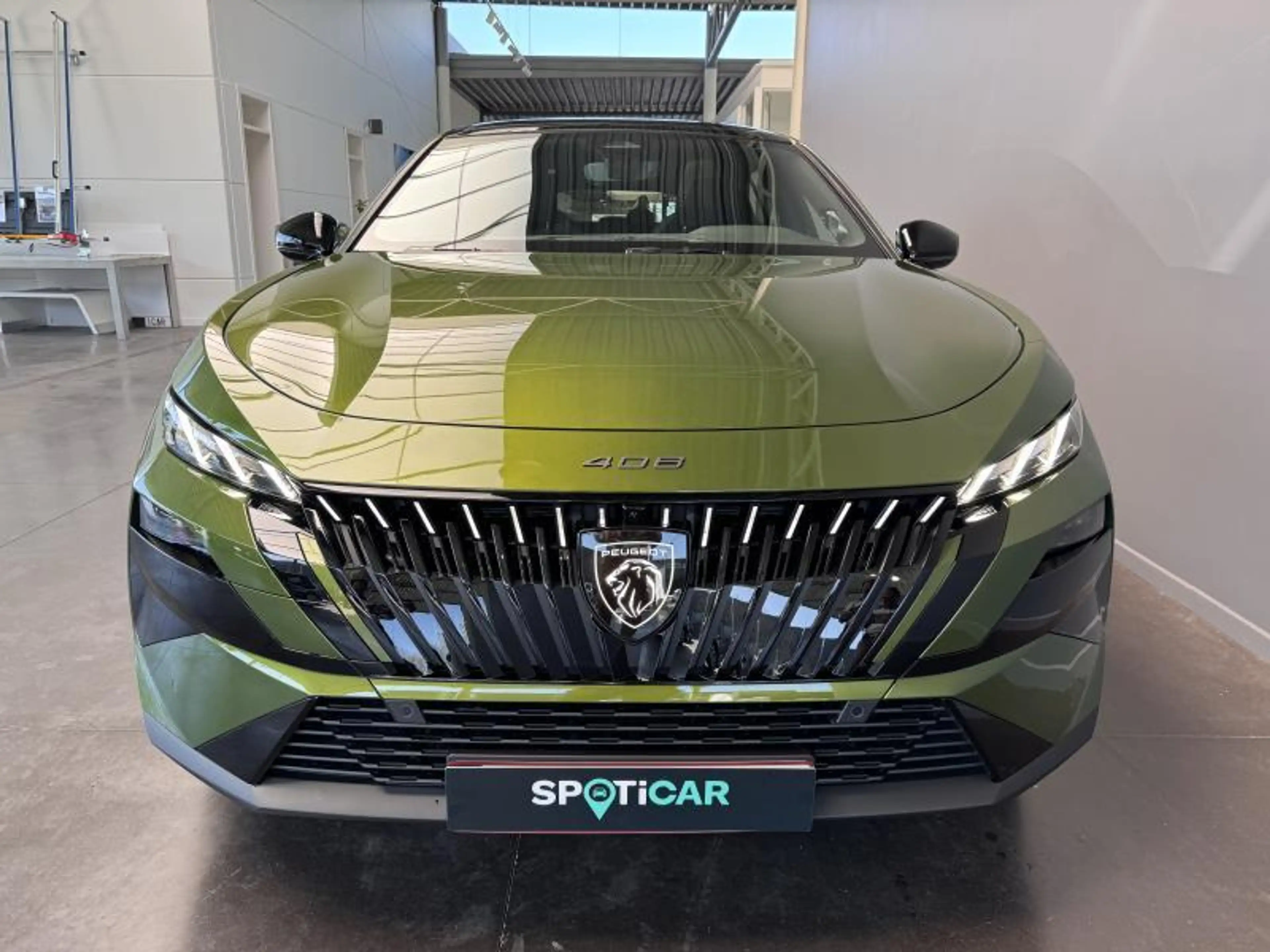 Peugeot 408 GT EXCLUSIVE Hybrid 145 — photo 8