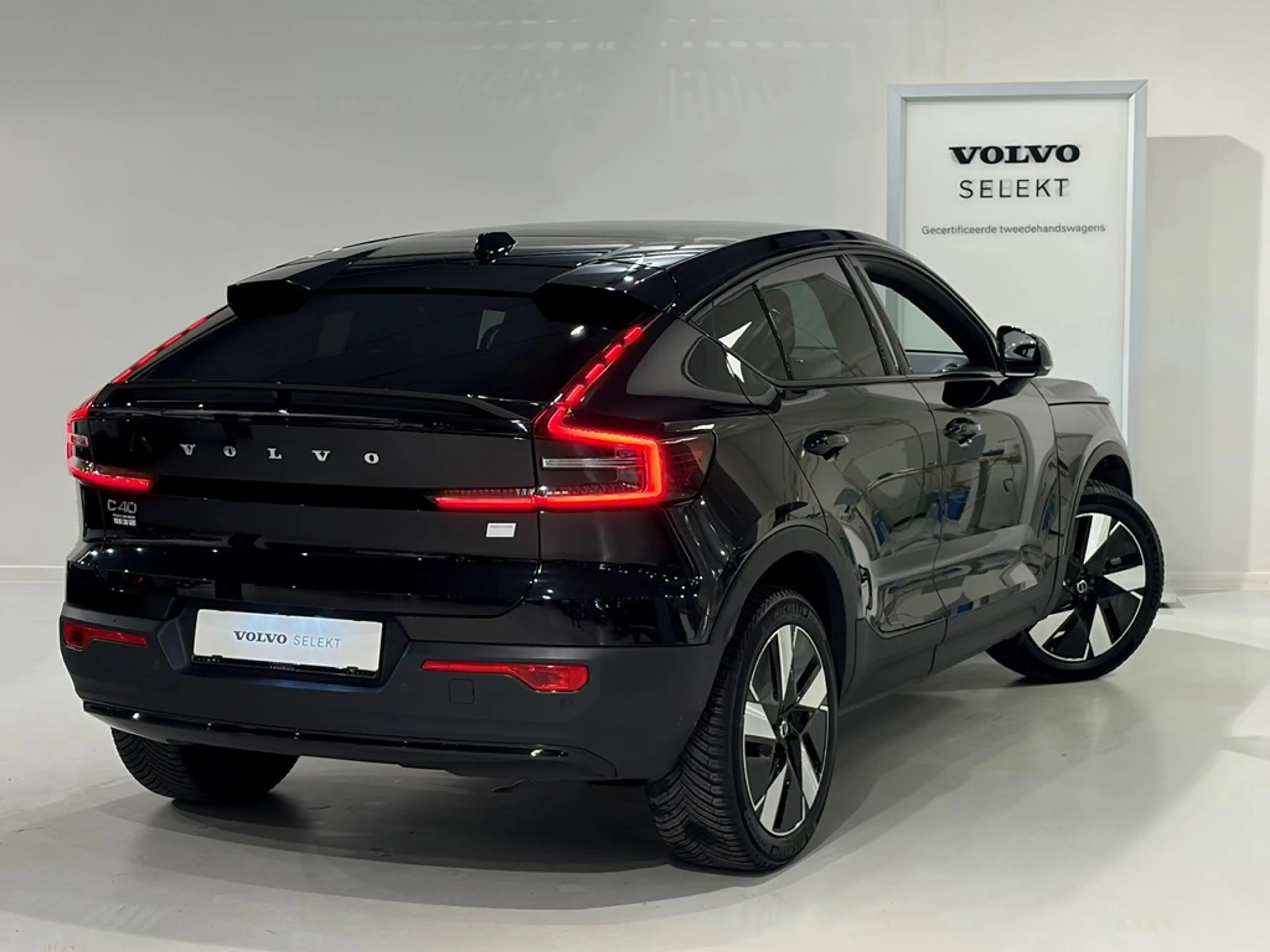 Volvo C40 Recharge Extended Range — photo 2