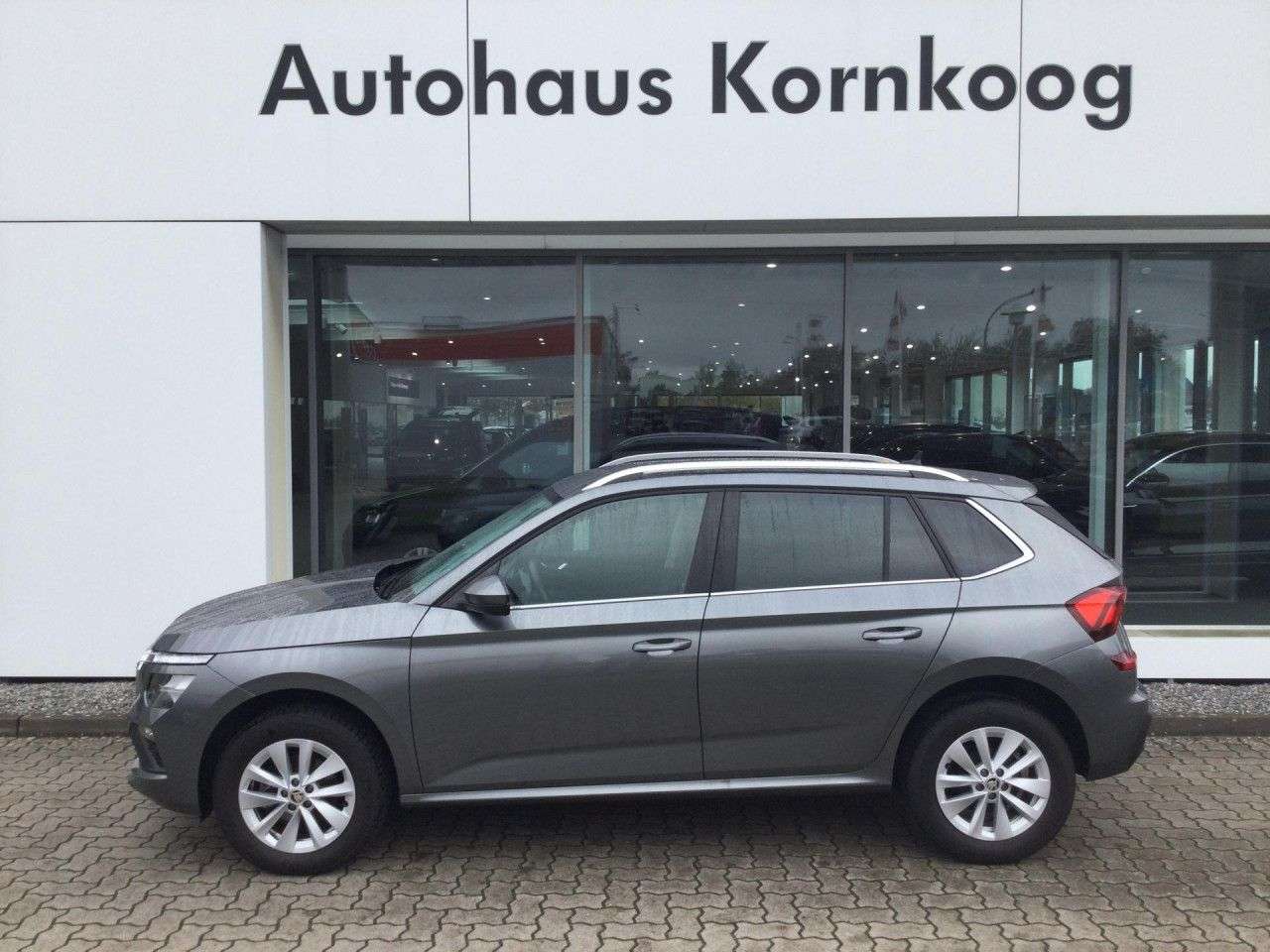 Skoda Kamiq 2024 — 1.0 TSI DSG Selection LED ACC APP Kamera