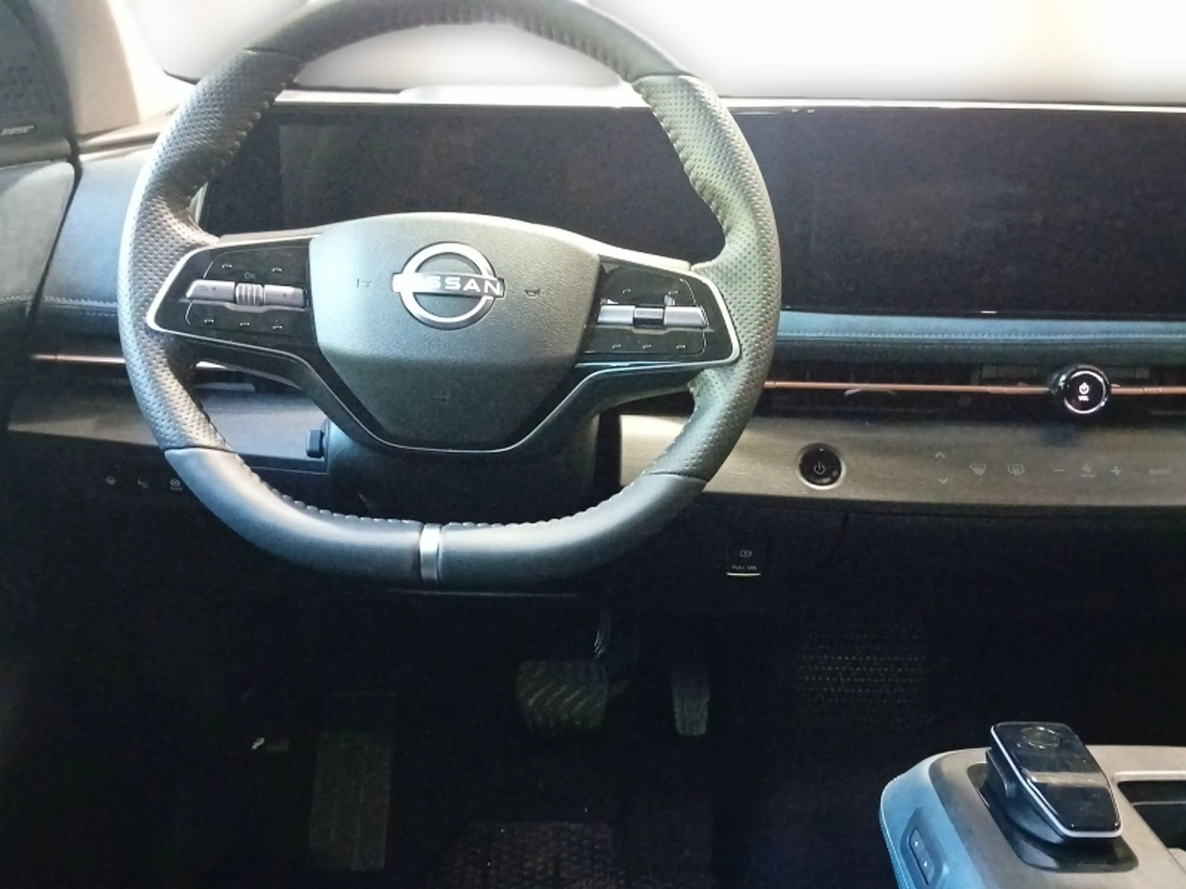 Nissan Ariya ARIYA Evolve Pack 87 kWh 242 PS 2WD — photo 7