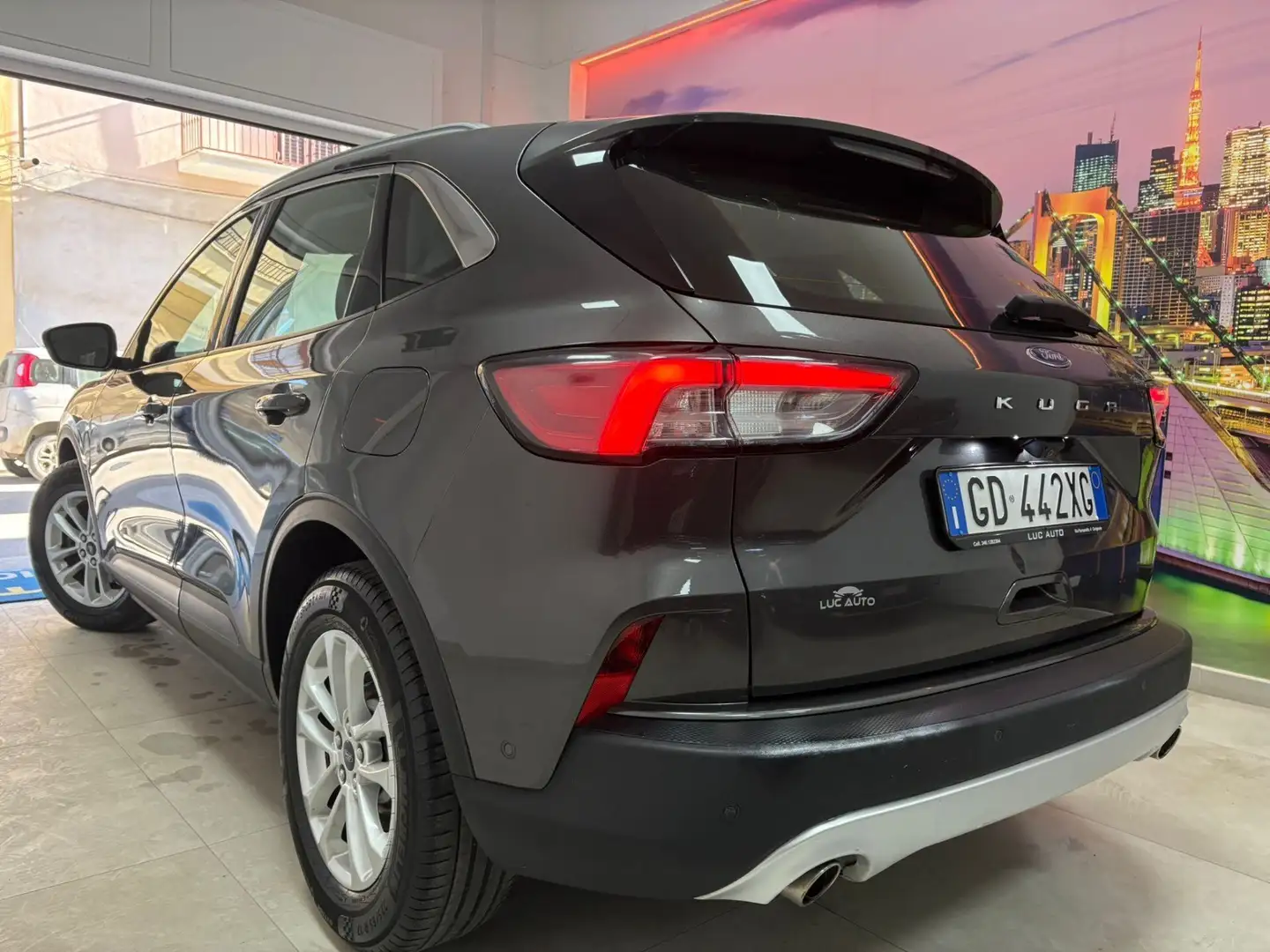 Ford Kuga Kuga III 2020 1.5 ecoblue Titanium  120cv auto Grigio - 2