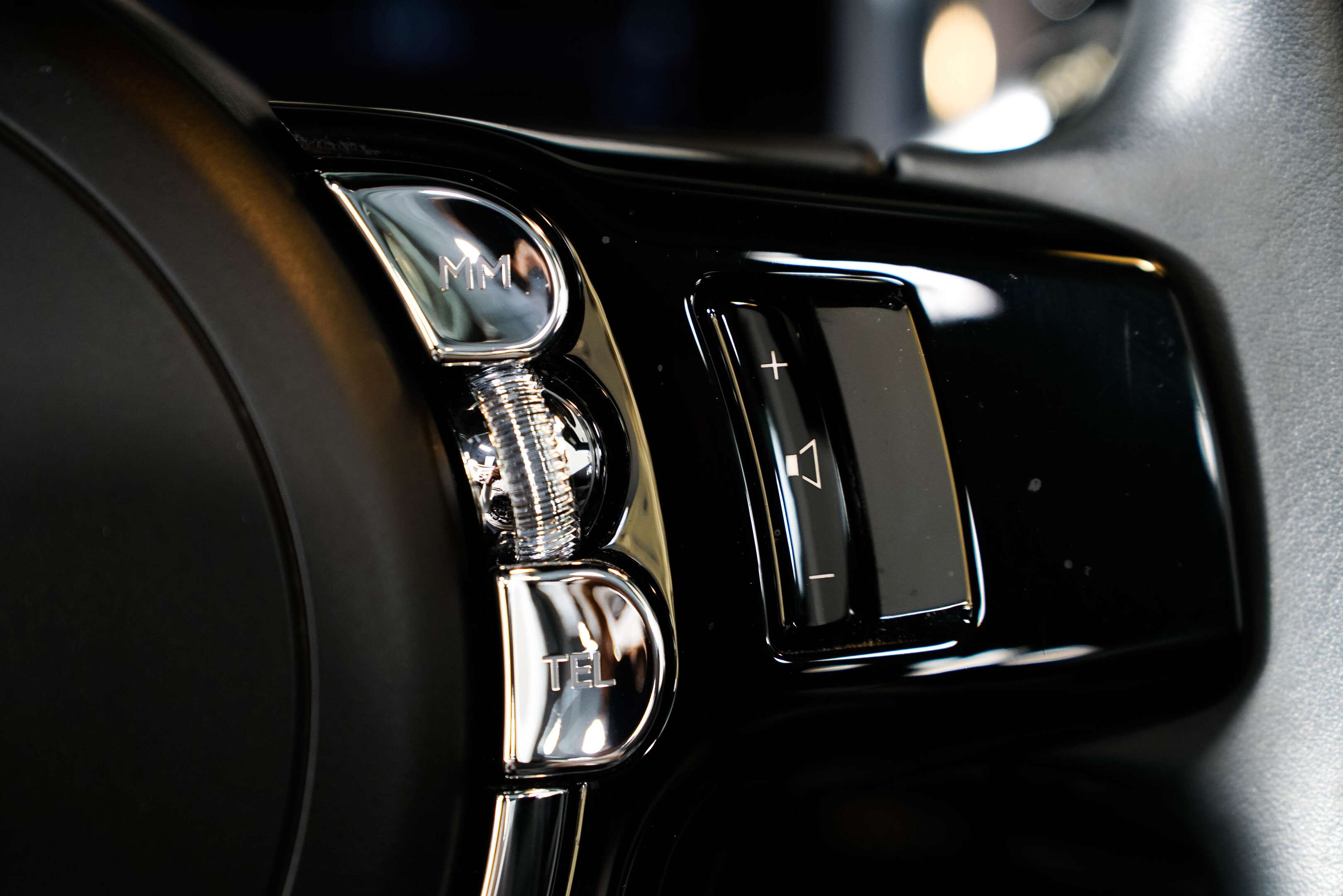 used 2016 Rolls-Royce Dawn car, priced at $269,900