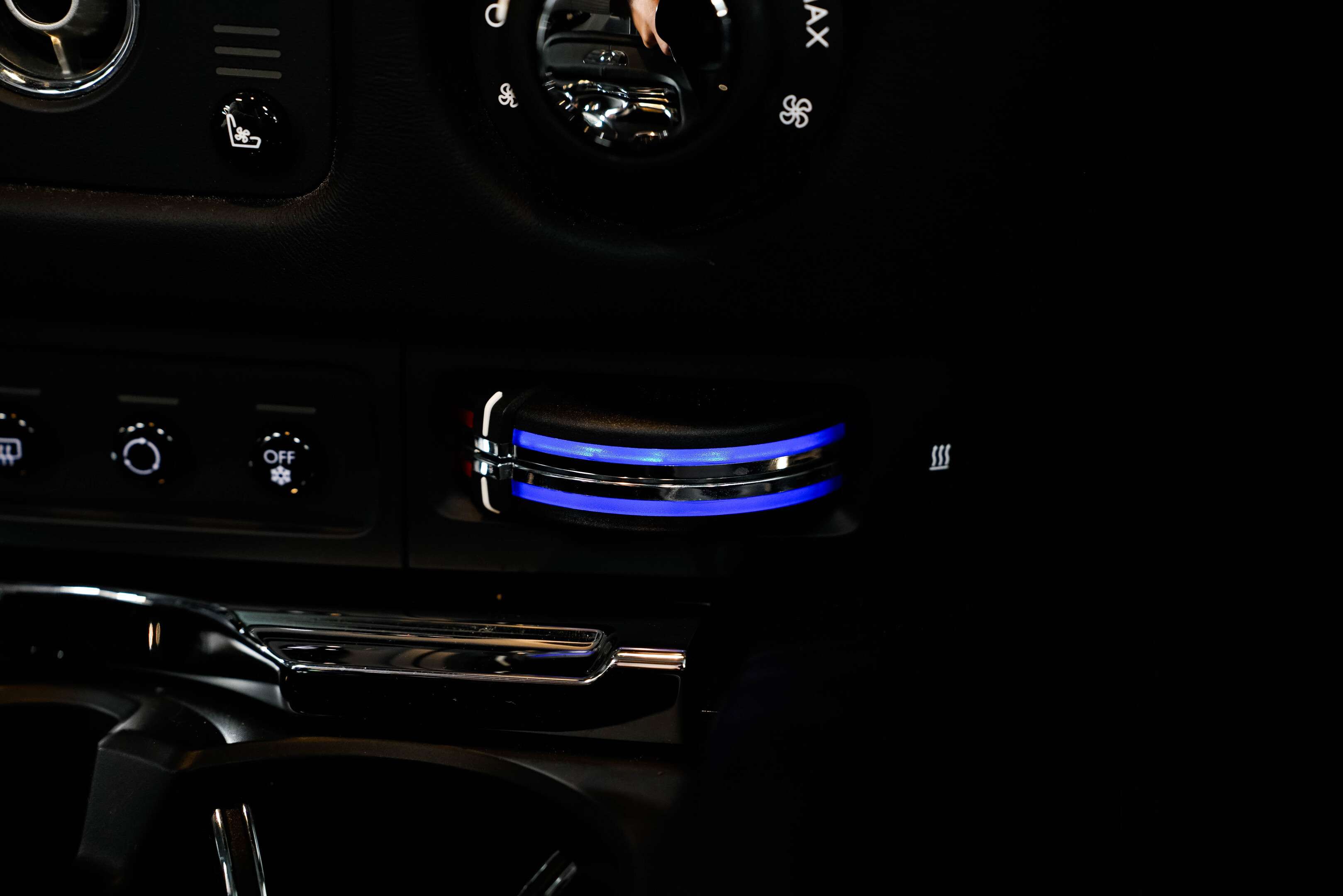 used 2016 Rolls-Royce Dawn car, priced at $269,900