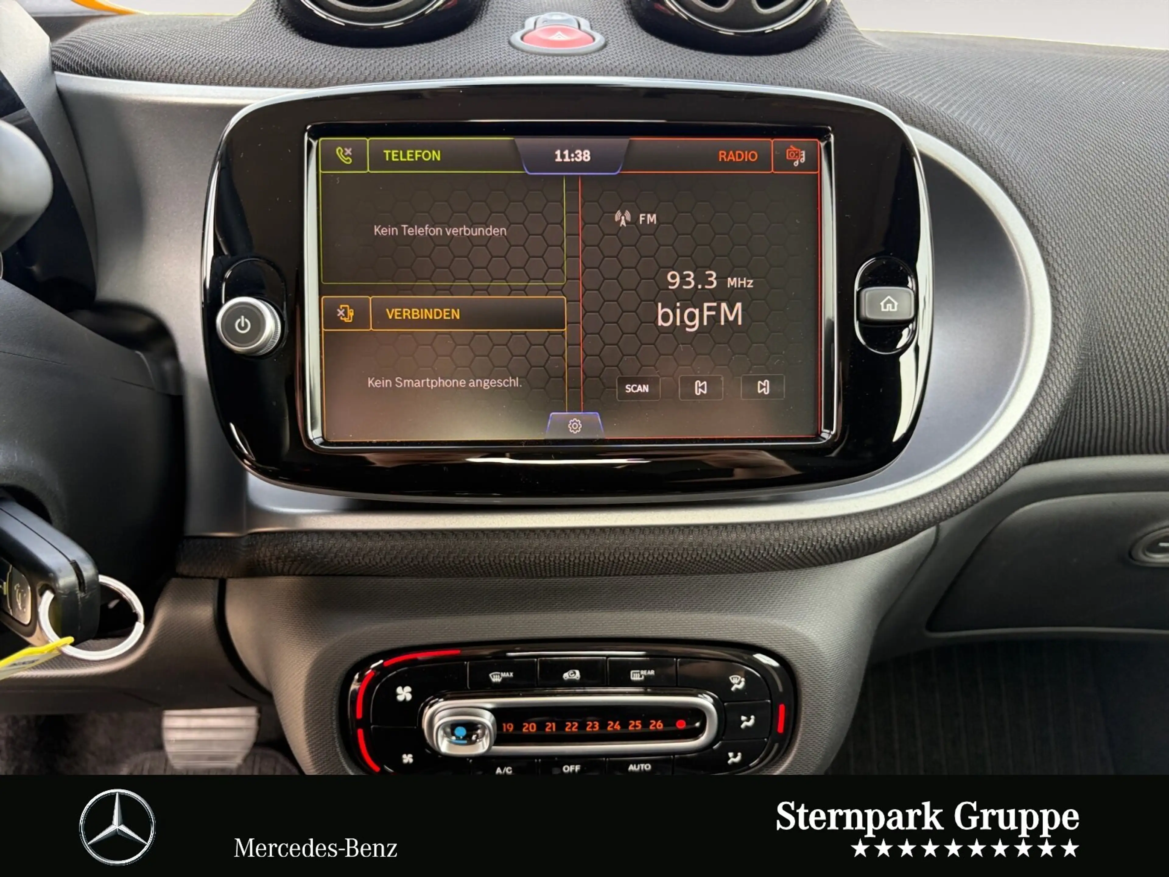 smart forTwo EQ fortwo passion cabrio 22KW*ADVANCED*NAVI*PTS — photo 11