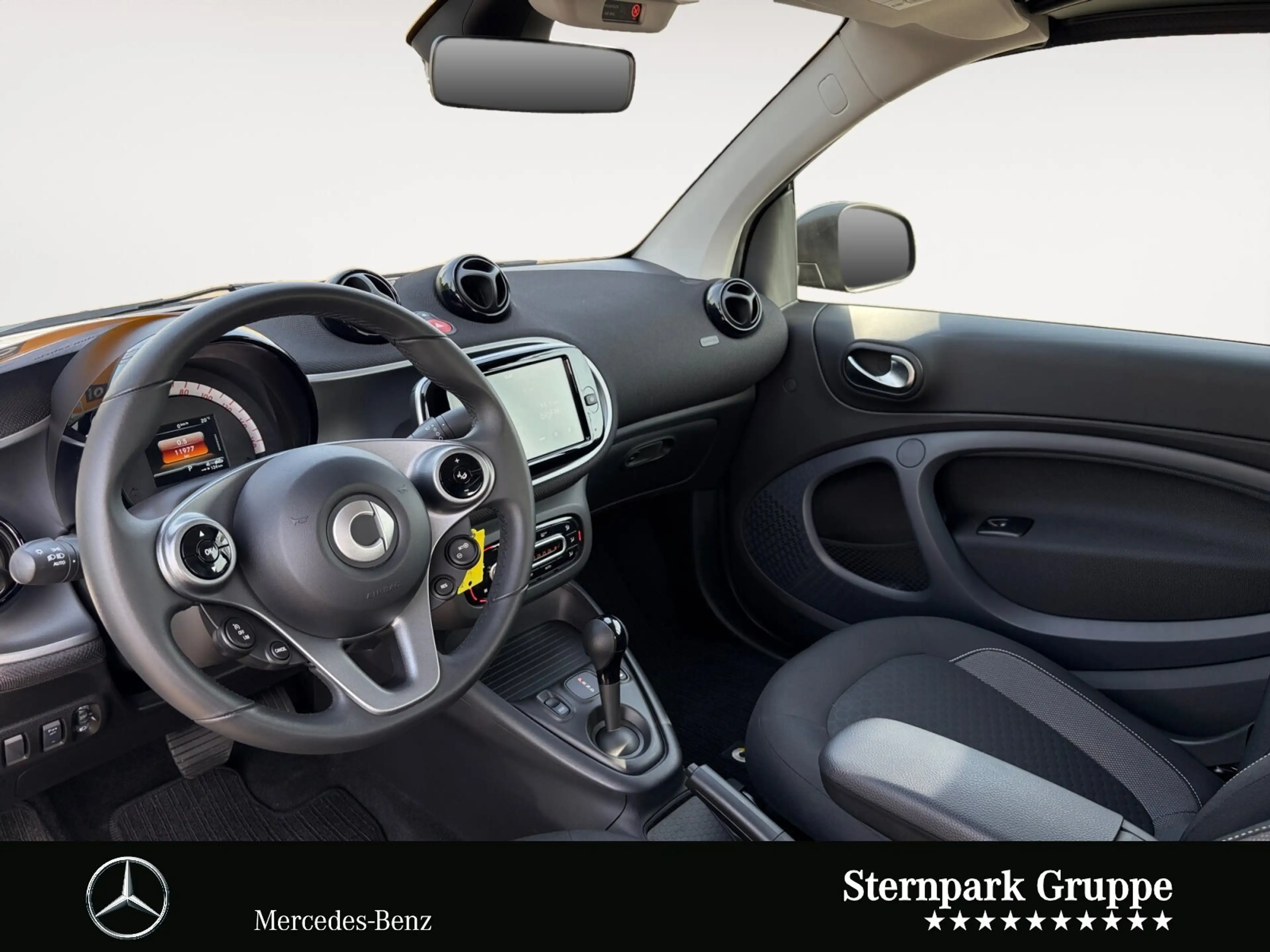 smart forTwo EQ fortwo passion cabrio 22KW*ADVANCED*NAVI*PTS — photo 9