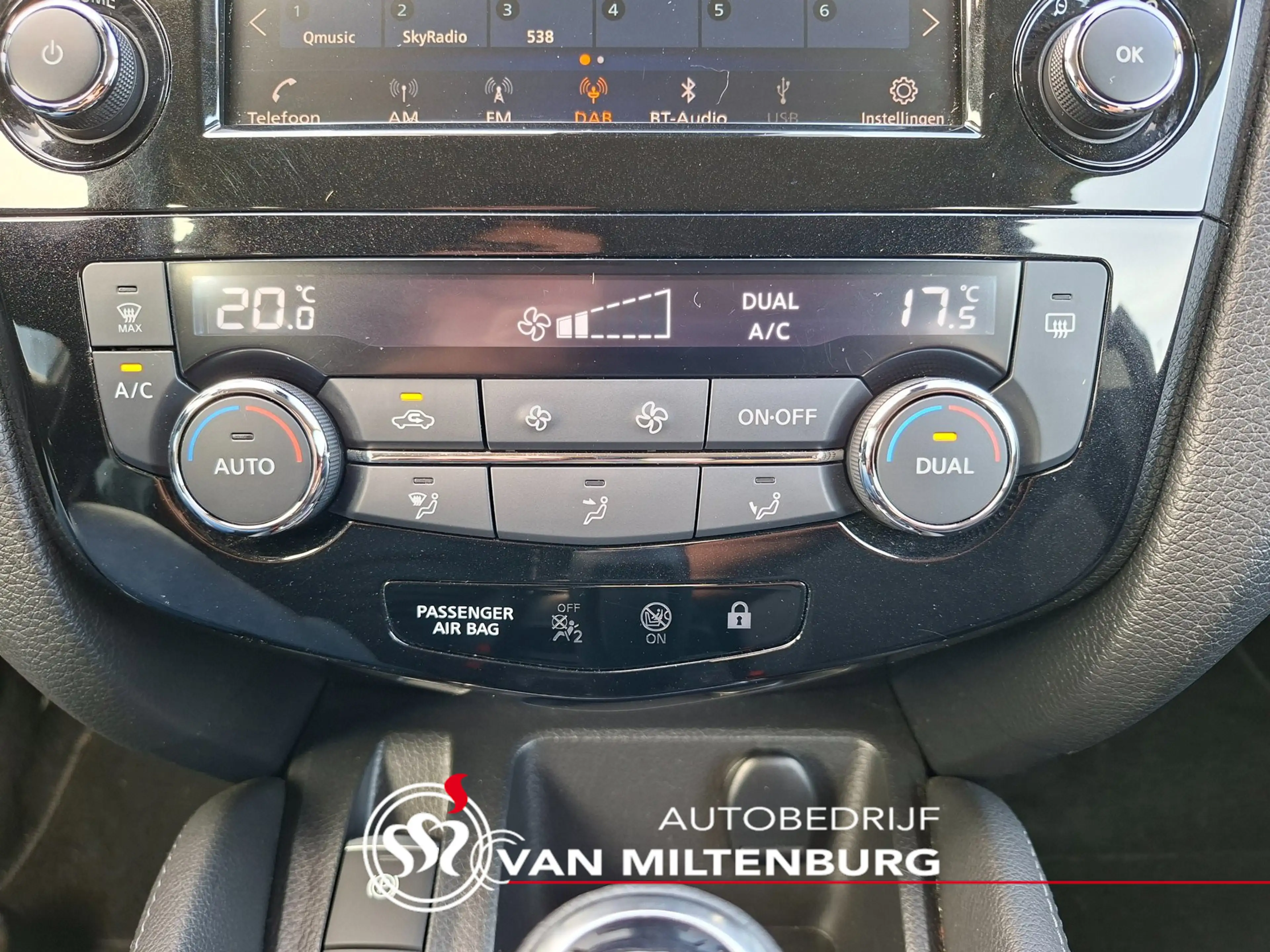Nissan Qashqai 1.3 DIG-T Business Ed. Clima 360 Camera Stoelverwa — photo 7