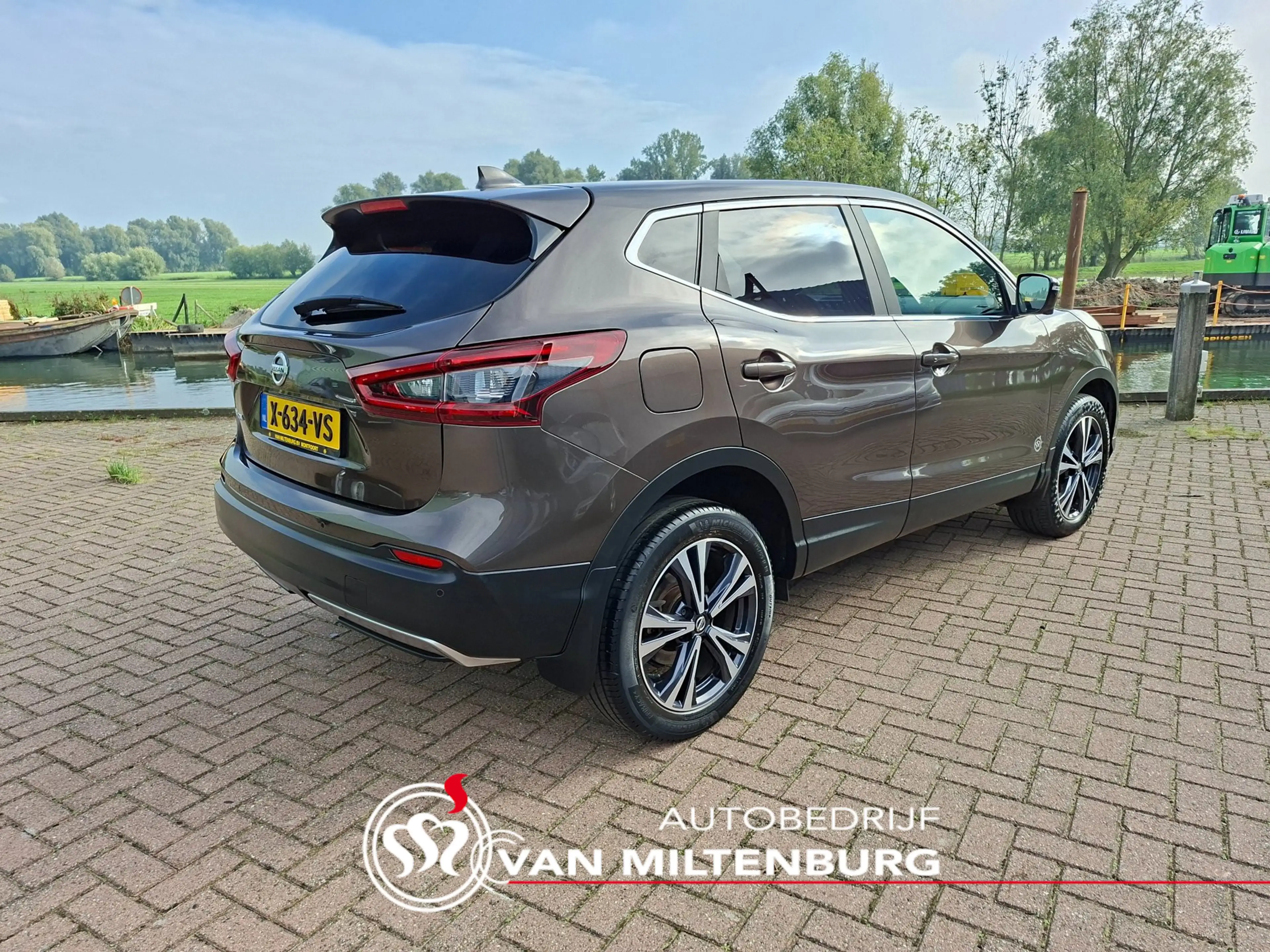 Nissan Qashqai 1.3 DIG-T Business Ed. Clima 360 Camera Stoelverwa — photo 2