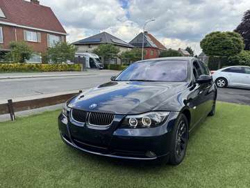325i