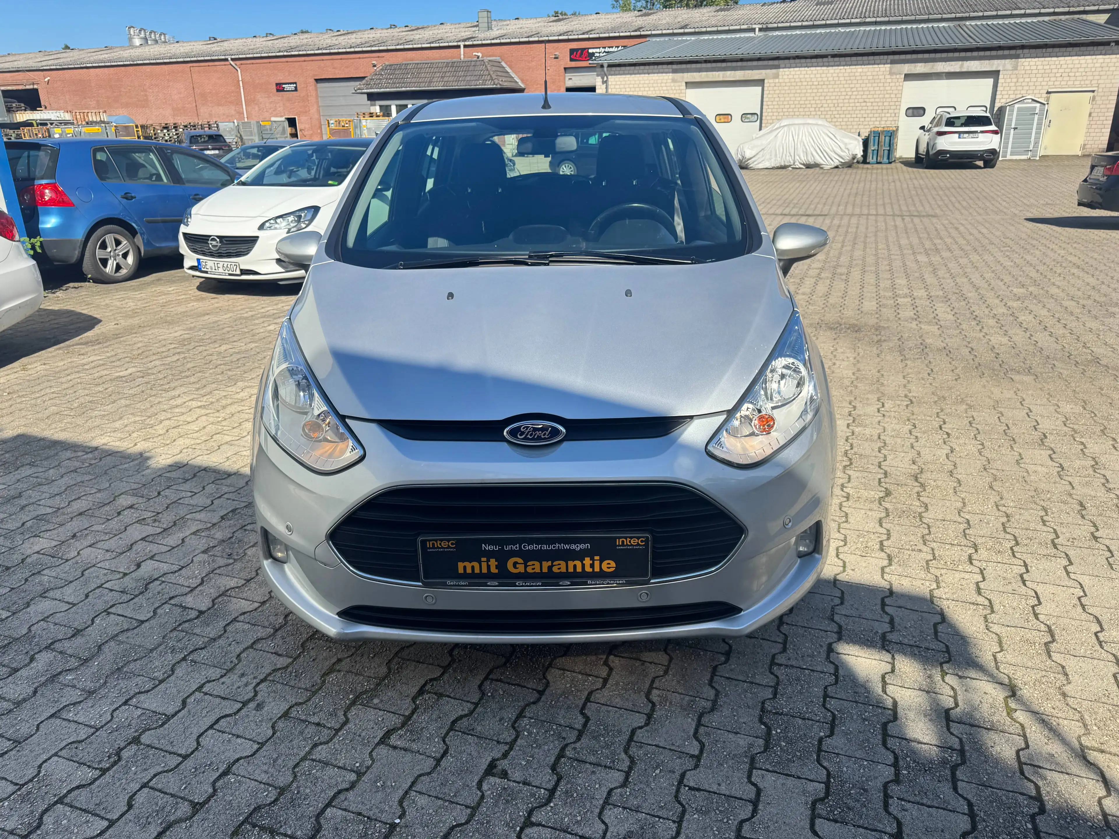 Ford B-Max Sync Edition 1,6 Automatik — photo 2